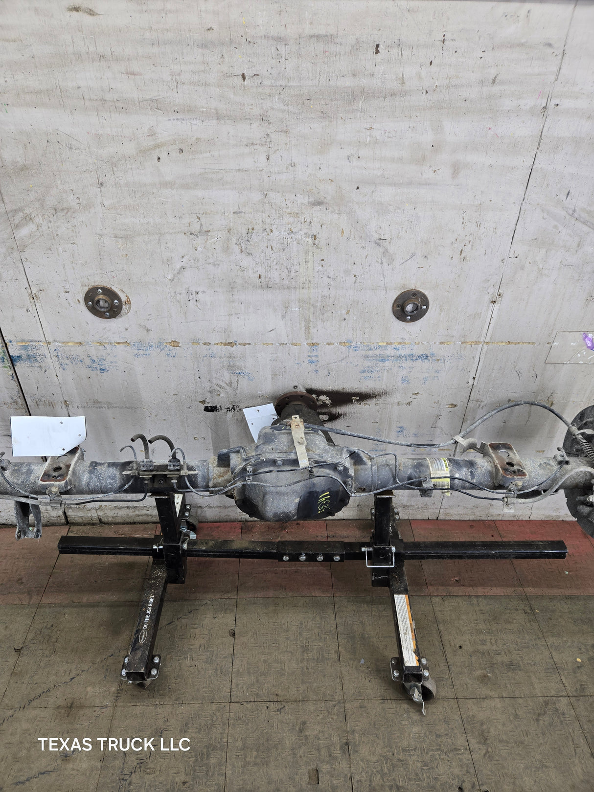2012-2014 Ford F150 9.75" Rear Axle 3.55 Gear Ratio Limited Slip