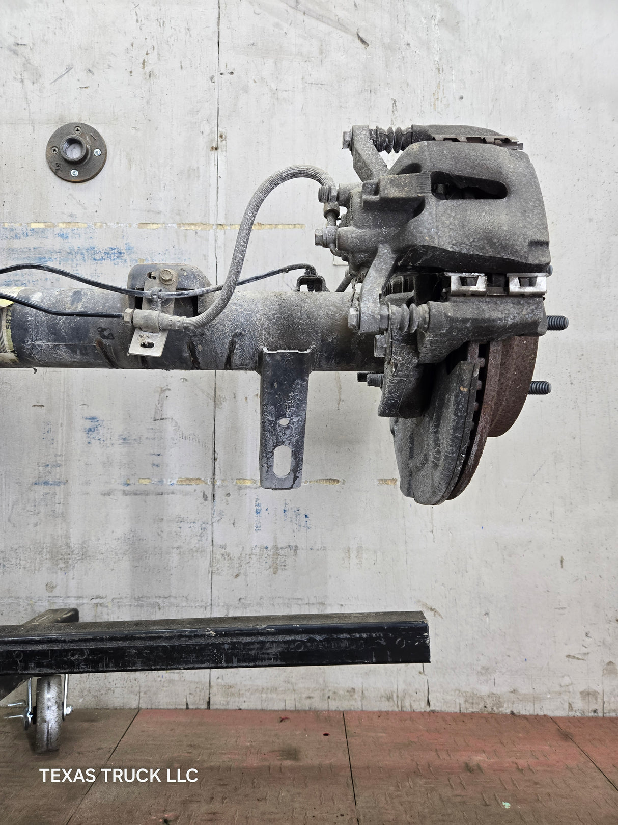 2012-2014 Ford F150 9.75" Rear Axle 3.55 Gear Ratio Limited Slip