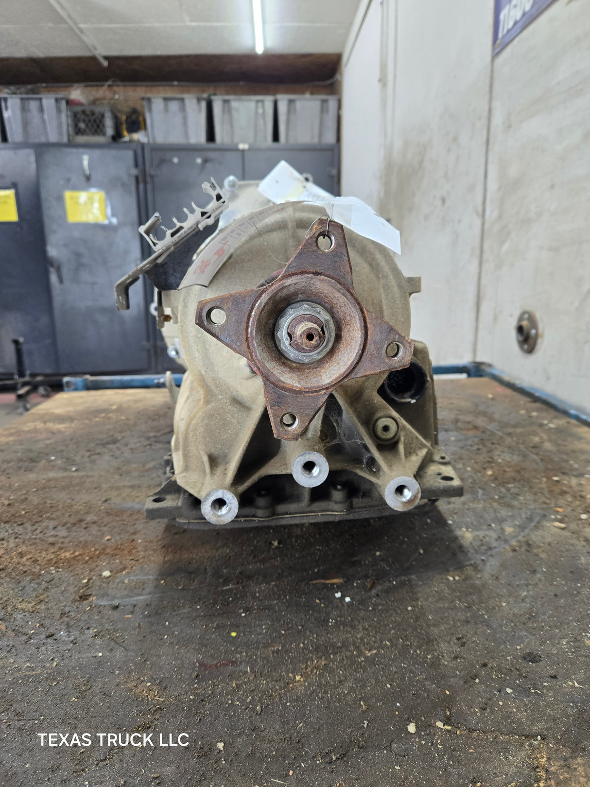 2015 Ford F150 6r80 6SPD Automatic Transmission 5.0L V8 4x4 USED