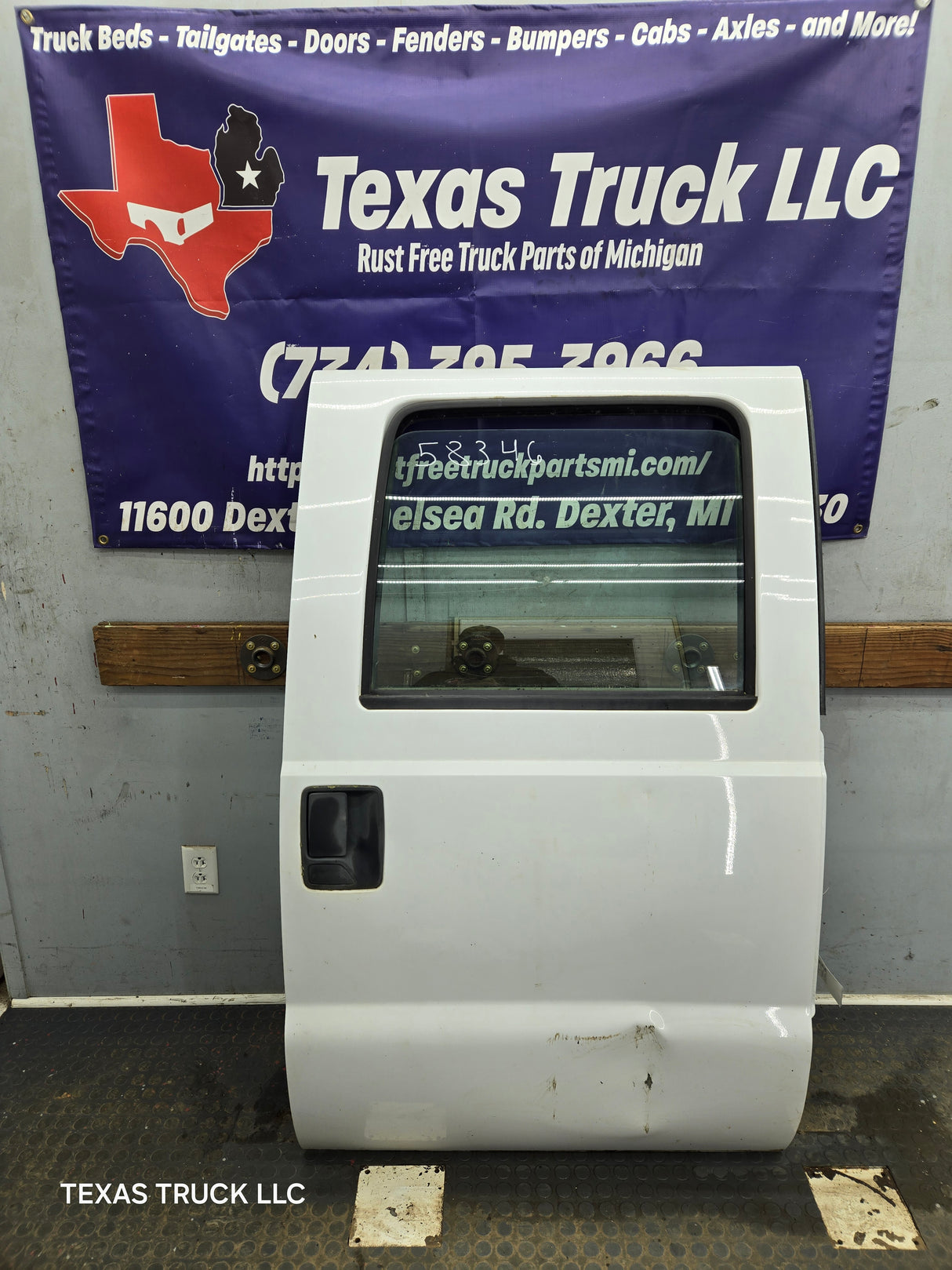2012-2016 Ford Super Duty Passenger Side Rear Door RH Crew Cab F250 F350 F450 F550