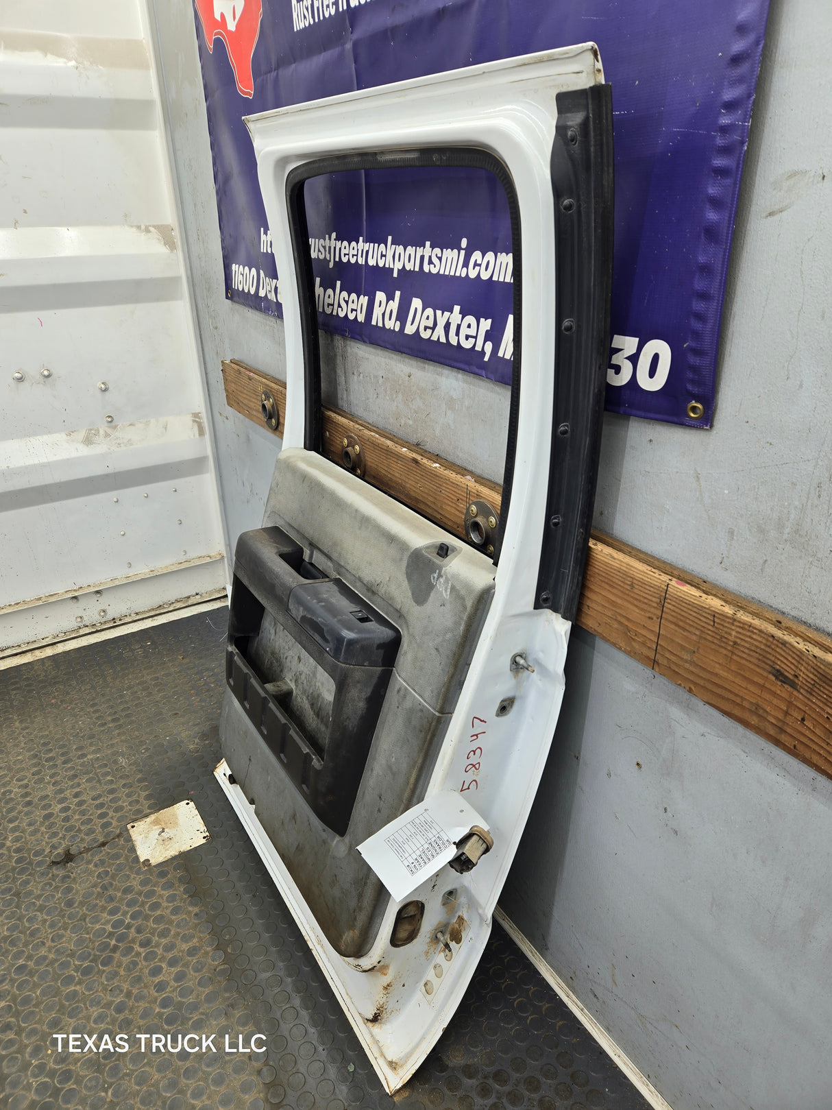 2012-2016 Ford Super Duty Driver Rear Door LH Crew Cab F250 F350 F450 F550
