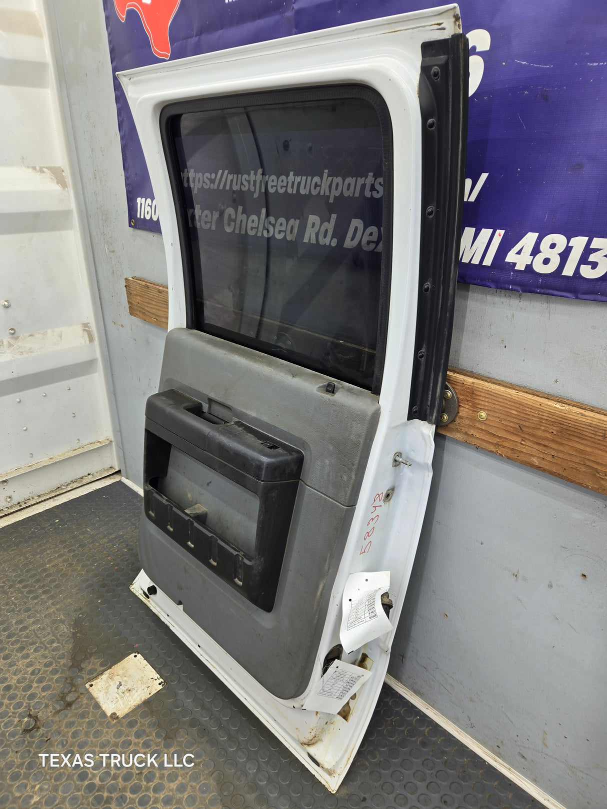 2012-2016 Ford Super Duty Driver Rear Door LH Crew Cab F250 F350 F450 F550