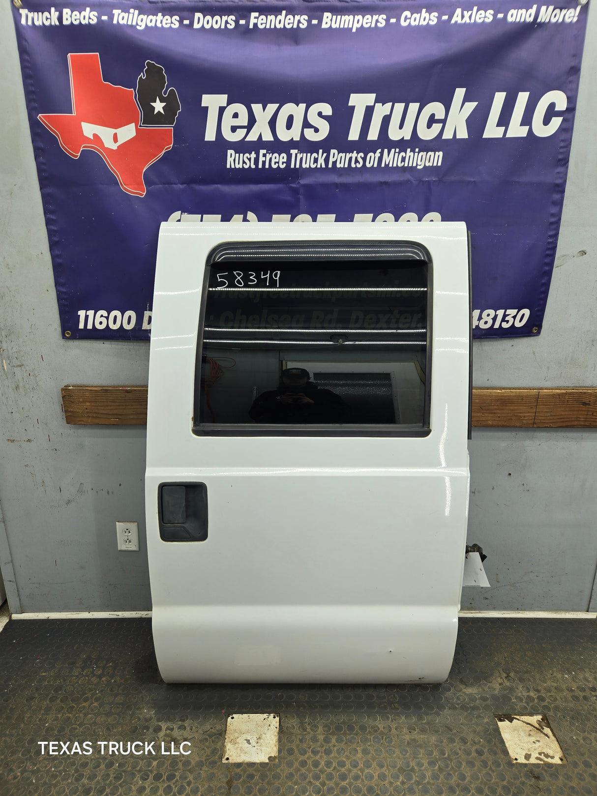 2012-2016 Ford Super Duty Passenger Side Rear Door RH Crew Cab F250 F350 F450 F550