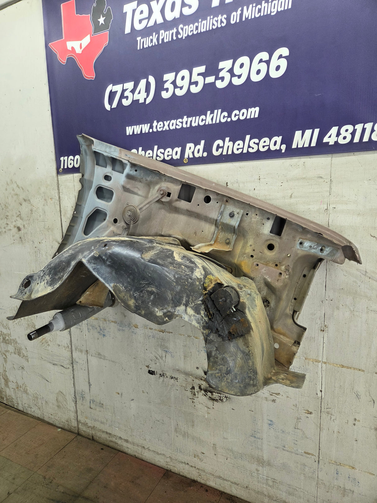 1992-1997 OBS Ford F Series F250 F350 F450 F550 Driver Side LH Front Fender