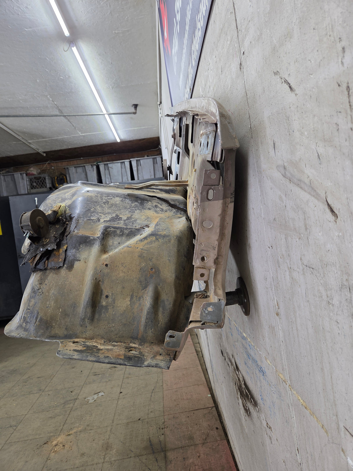 1992-1997 OBS Ford F Series F250 F350 F450 F550 Driver Side LH Front Fender