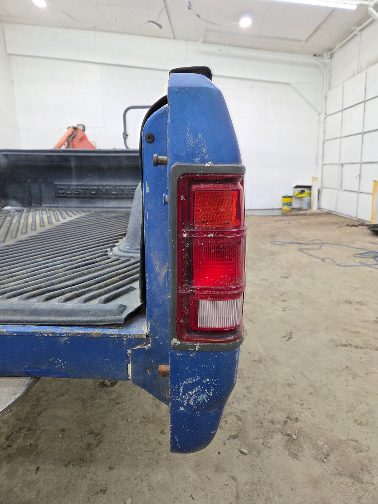 1994-1996 Dodge Dakota 2nd Gen 6' 6" Short Truck Bed