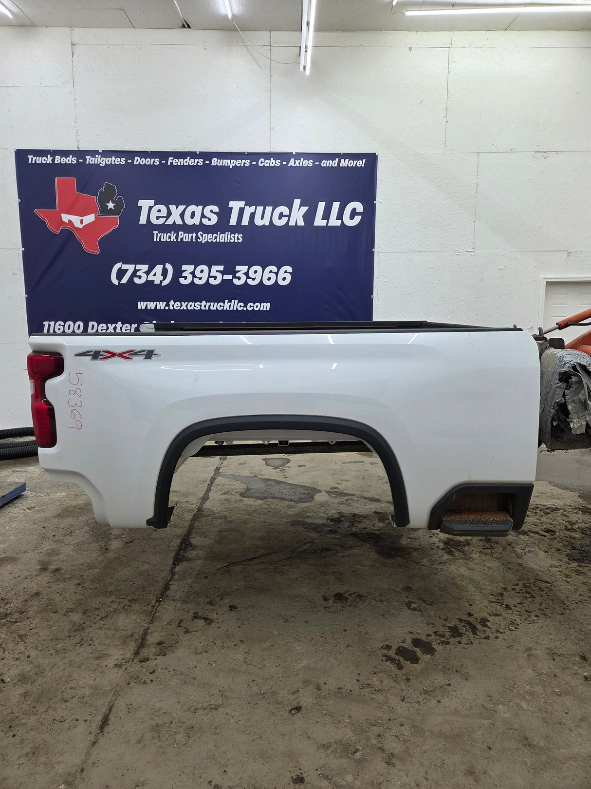 2019-2025 Chevrolet Silverado 2500 3500 HD 6' 6" Short Truck Bed