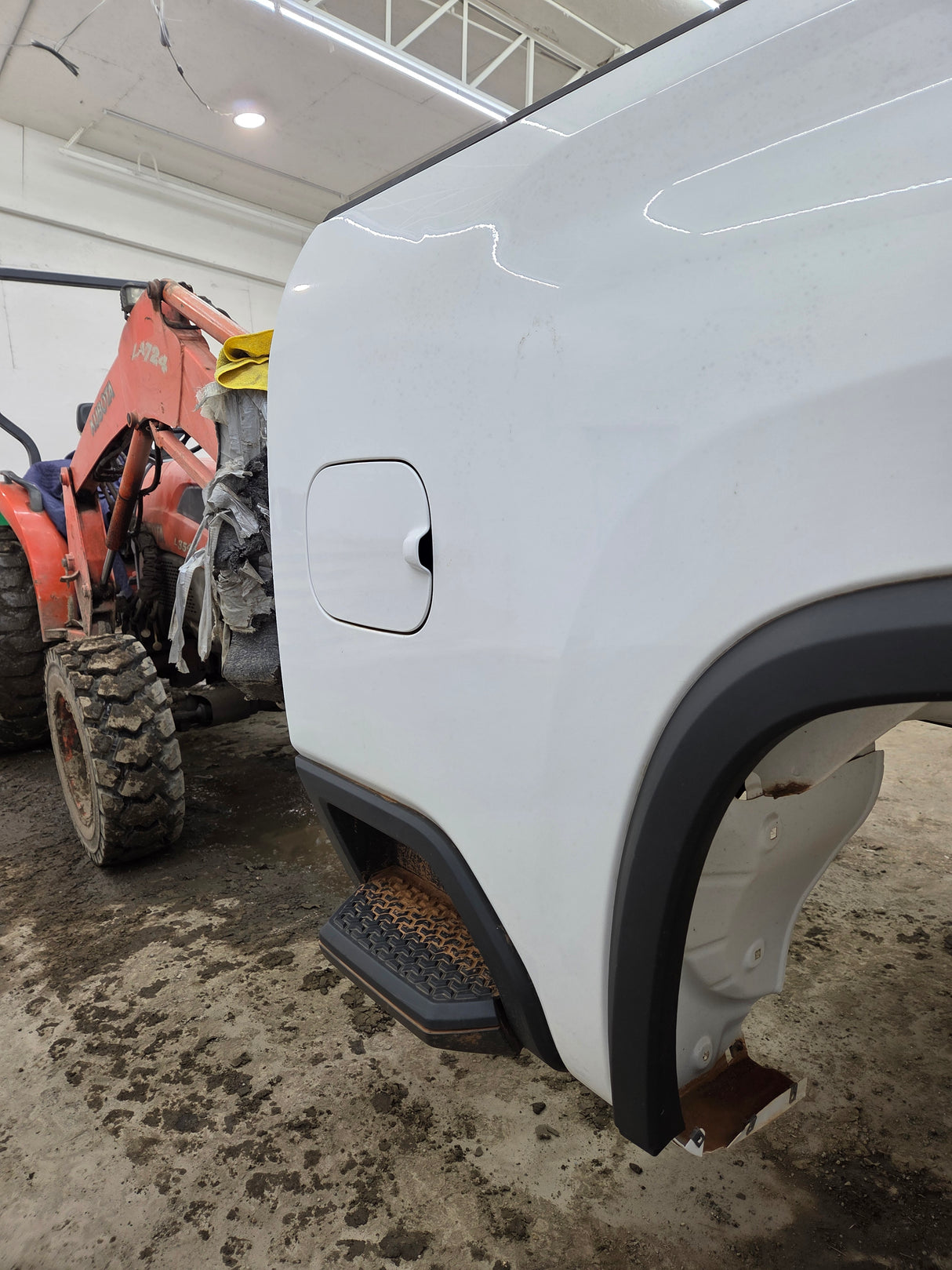 2019-2025 Chevrolet Silverado 2500 3500 HD 6' 6" Short Truck Bed