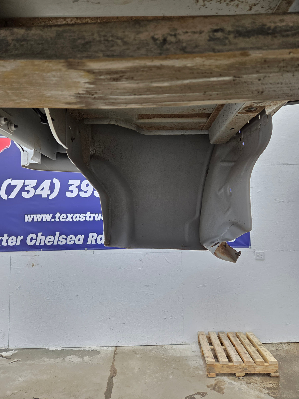 2019-2025 Chevrolet Silverado 2500 3500 HD 6' 6" Short Truck Bed