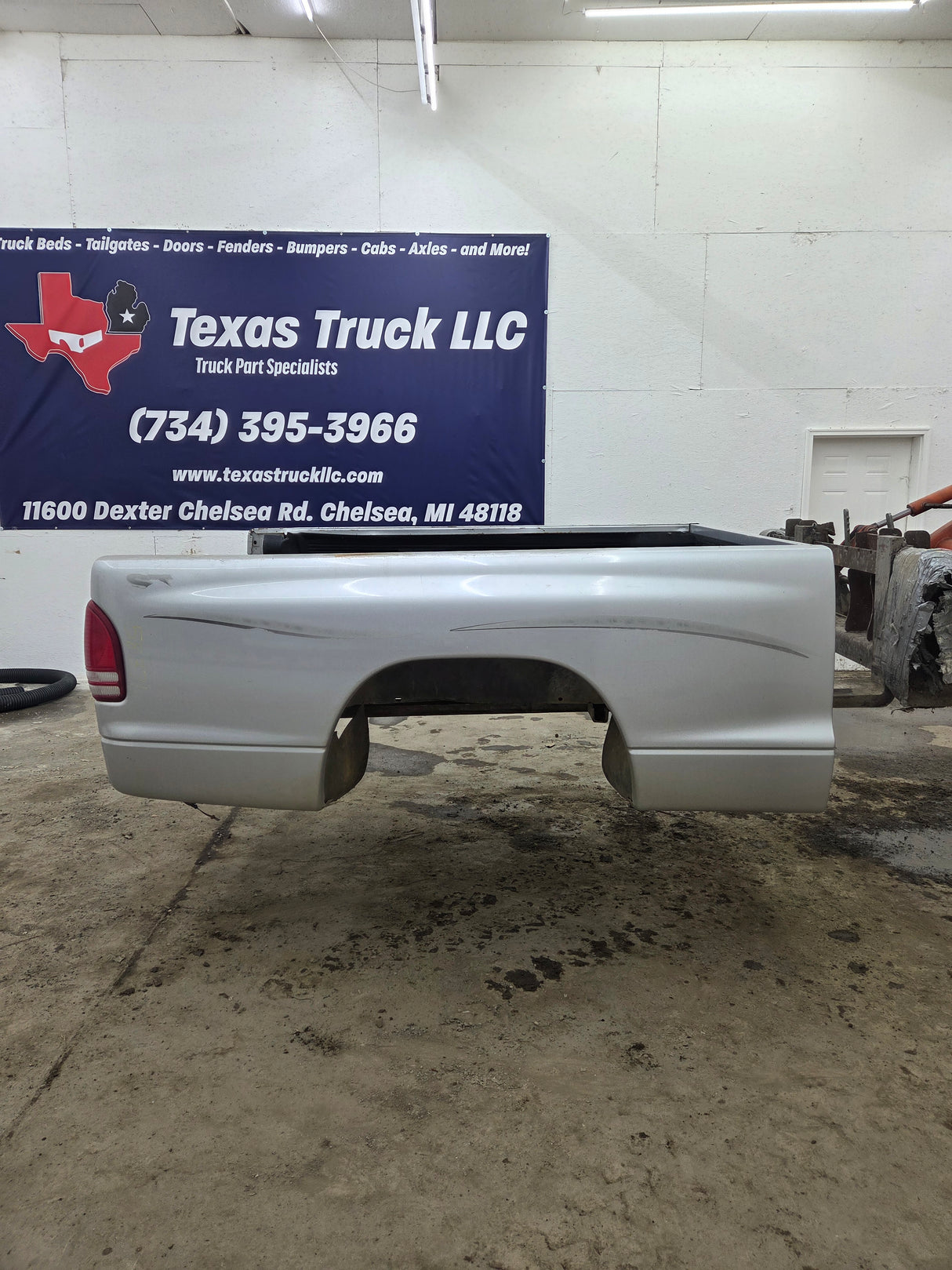 1997-2004 Dodge Dakota 2nd Gen Long Bed