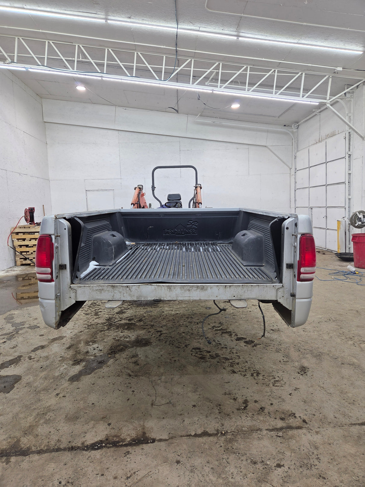 1997-2004 Dodge Dakota 2nd Gen Long Bed