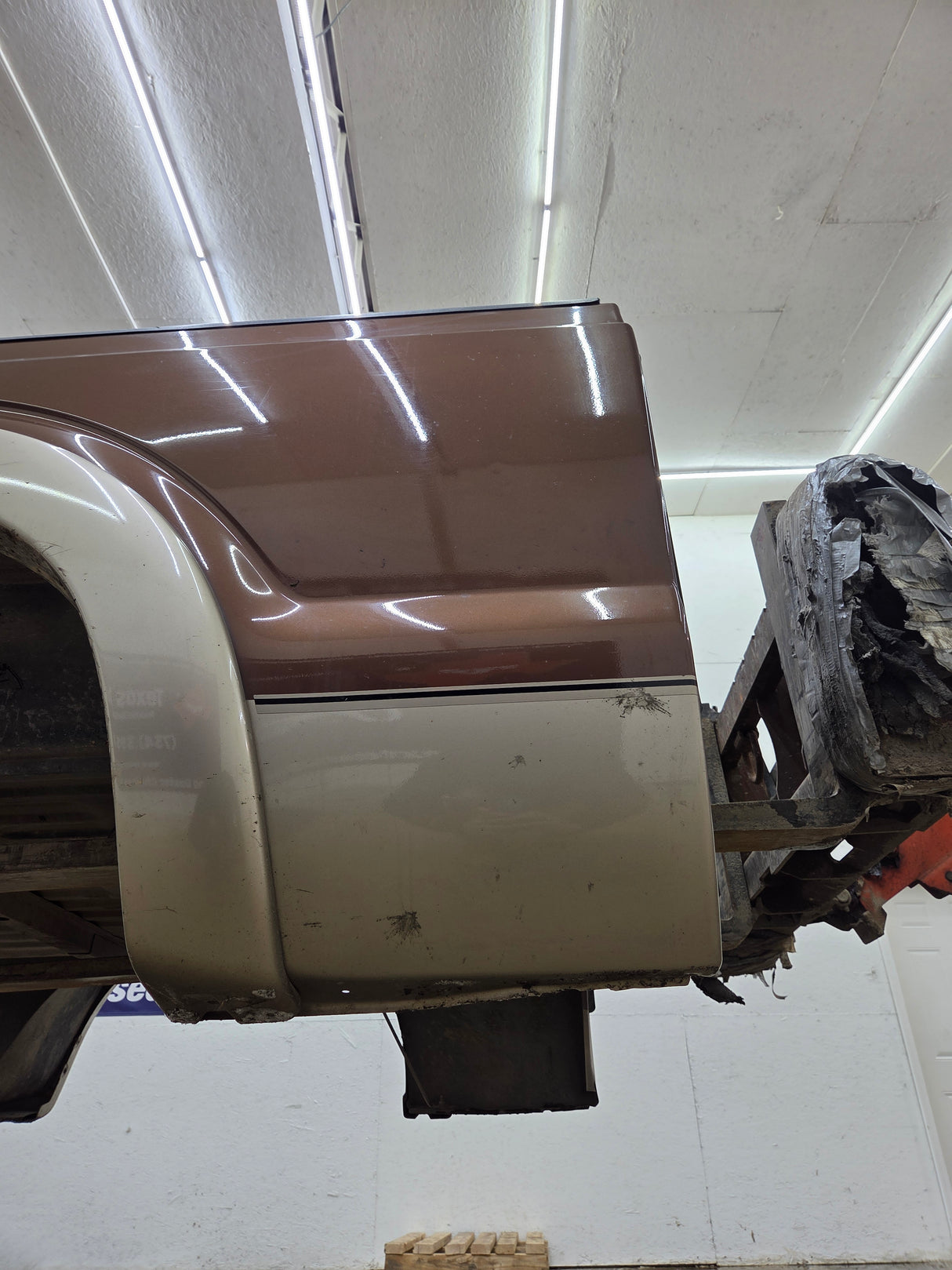 2011-2016 Ford F250 F350 Super Duty 6' 9" Short Truck Bed