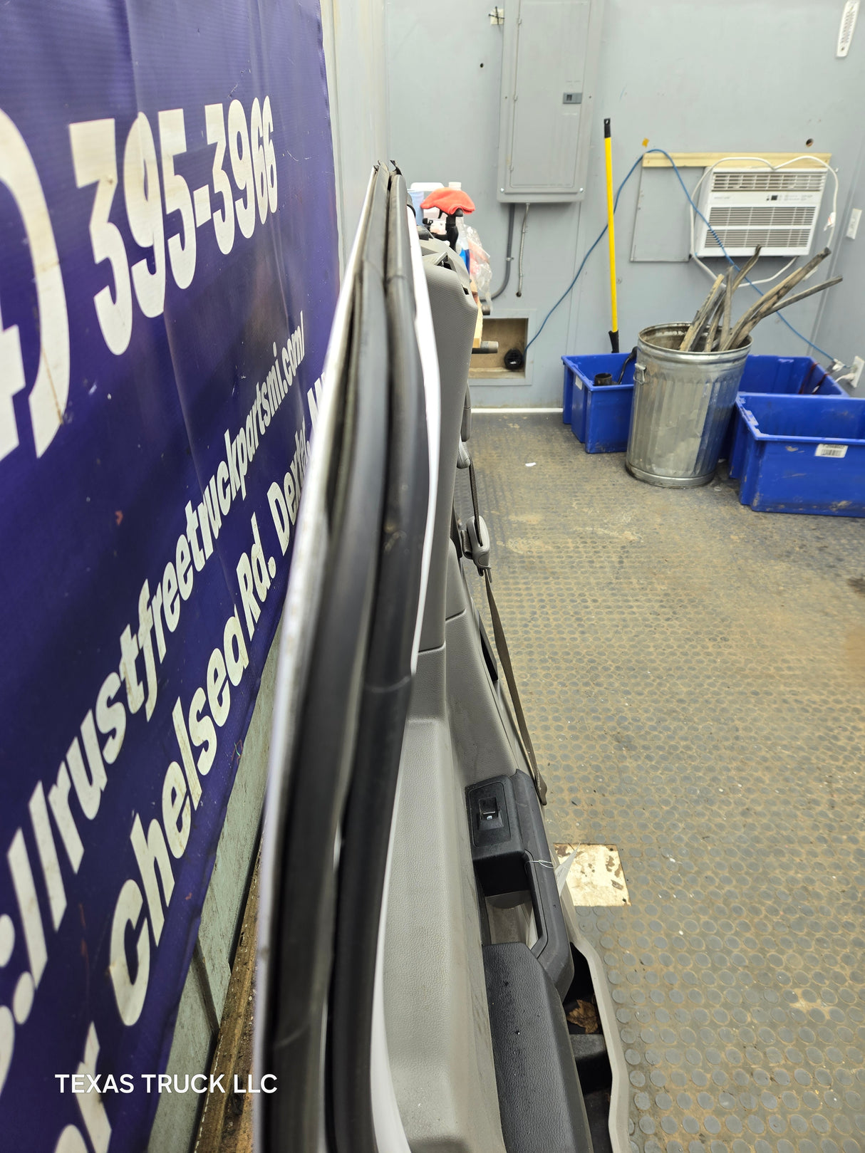 2015-2022 Ford F150 / Super Duty Extended Cab Driver Rear Door LH F250 F350 F450 F550