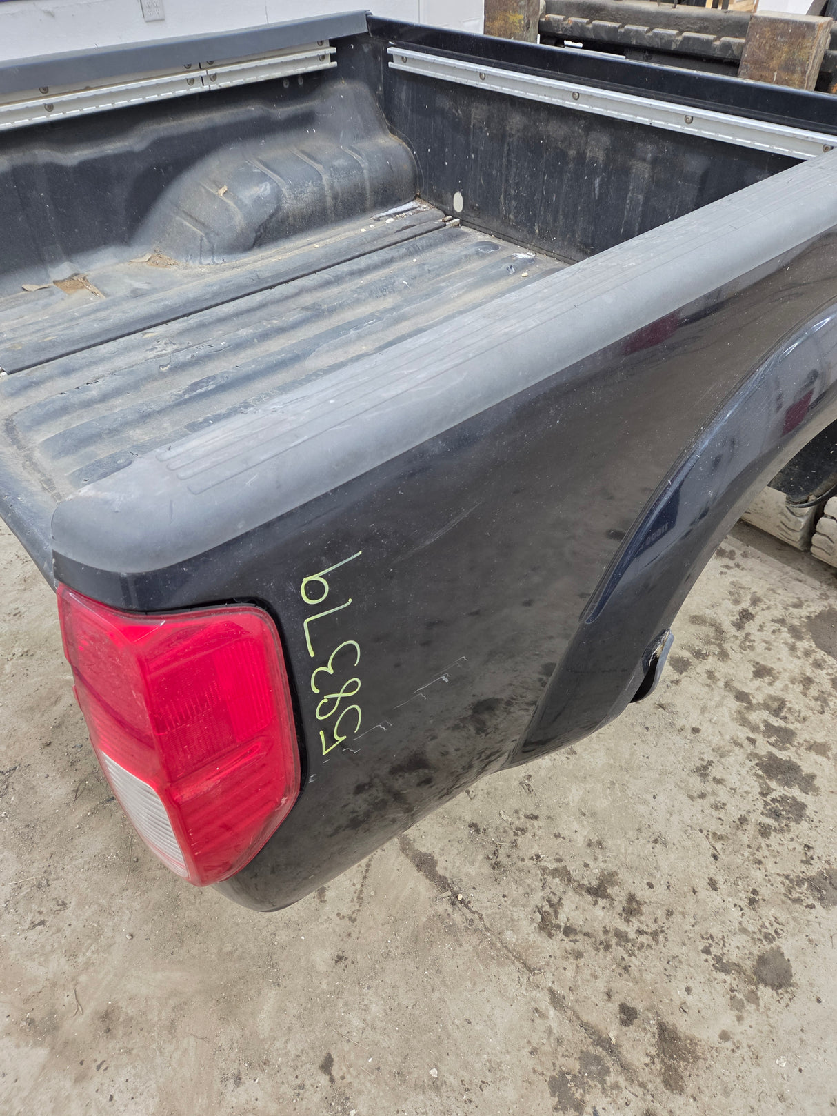 2005-2020 Nissan Frontier King Cab Truck Bed Short Bed