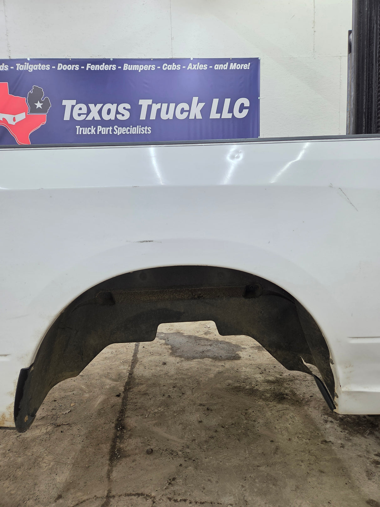 2009-2018 Dodge Ram 1500 4th gen 5' 7" Short Truck Bed