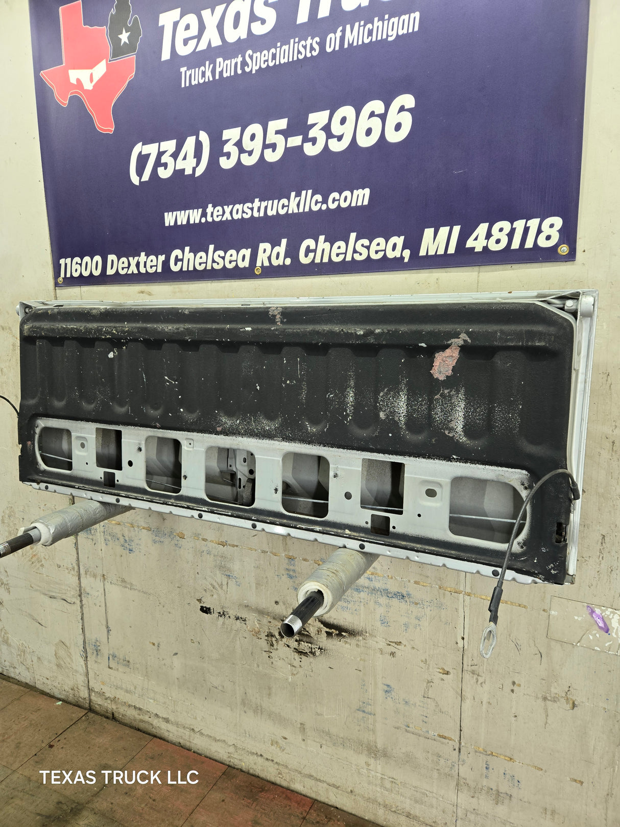 2009-2018 Dodge Ram 4th Gen 1500 2500 3500 Tailgate