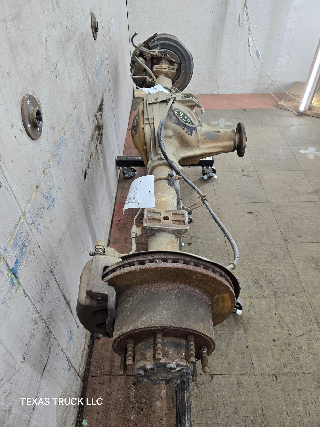 2005-2007 Ford Super Duty F250 F350 SRW Rear Axle 3.73 Gear Ratio