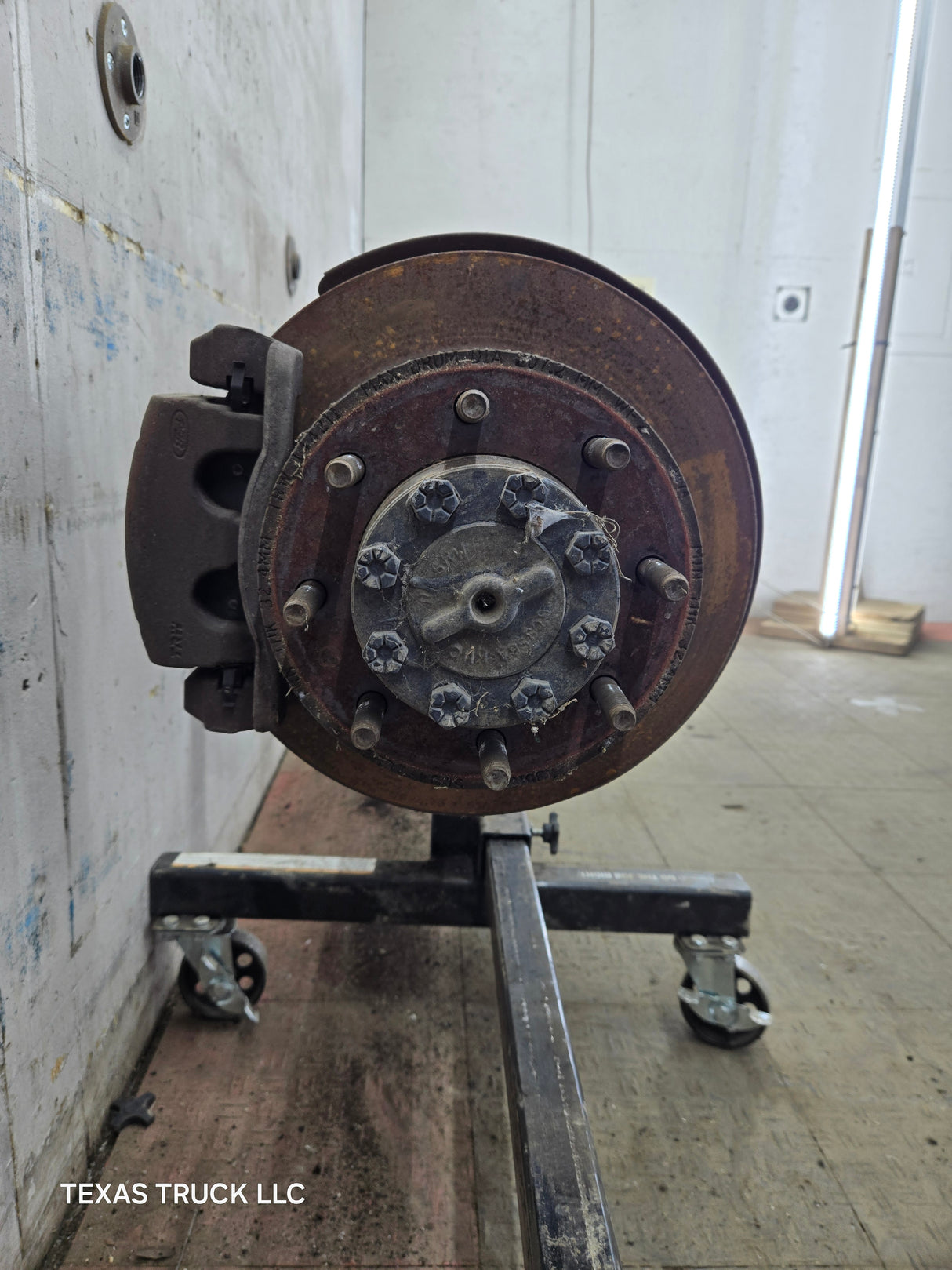 2005-2007 Ford Super Duty F250 F350 SRW Rear Axle 3.73 Gear Ratio