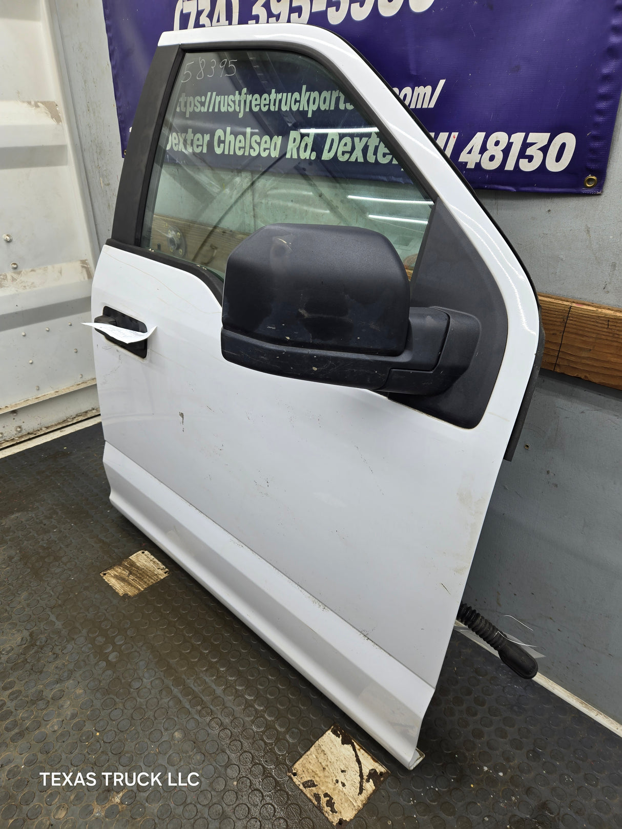 2015-2022 Ford F150 / Super Duty Passenger Side Front Door RH F250 F350 F450 F550