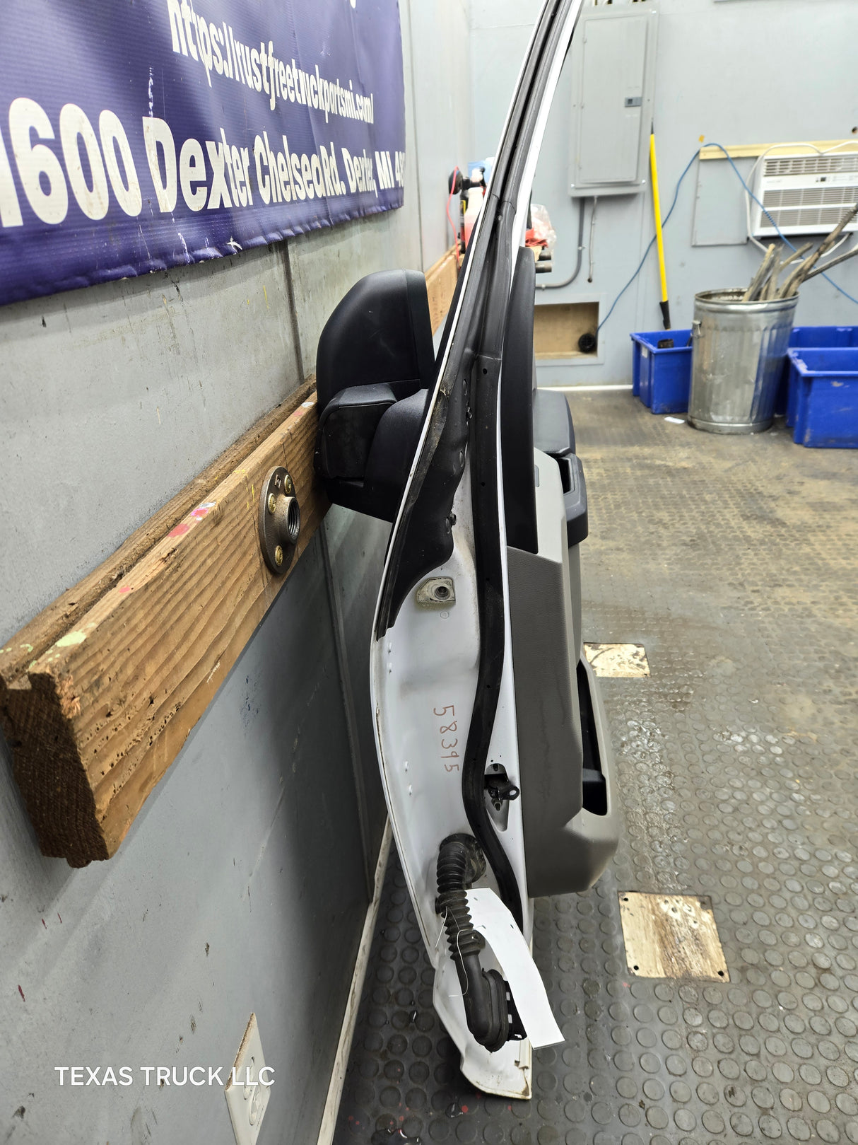2015-2022 Ford F150 / Super Duty Passenger Side Front Door RH F250 F350 F450 F550