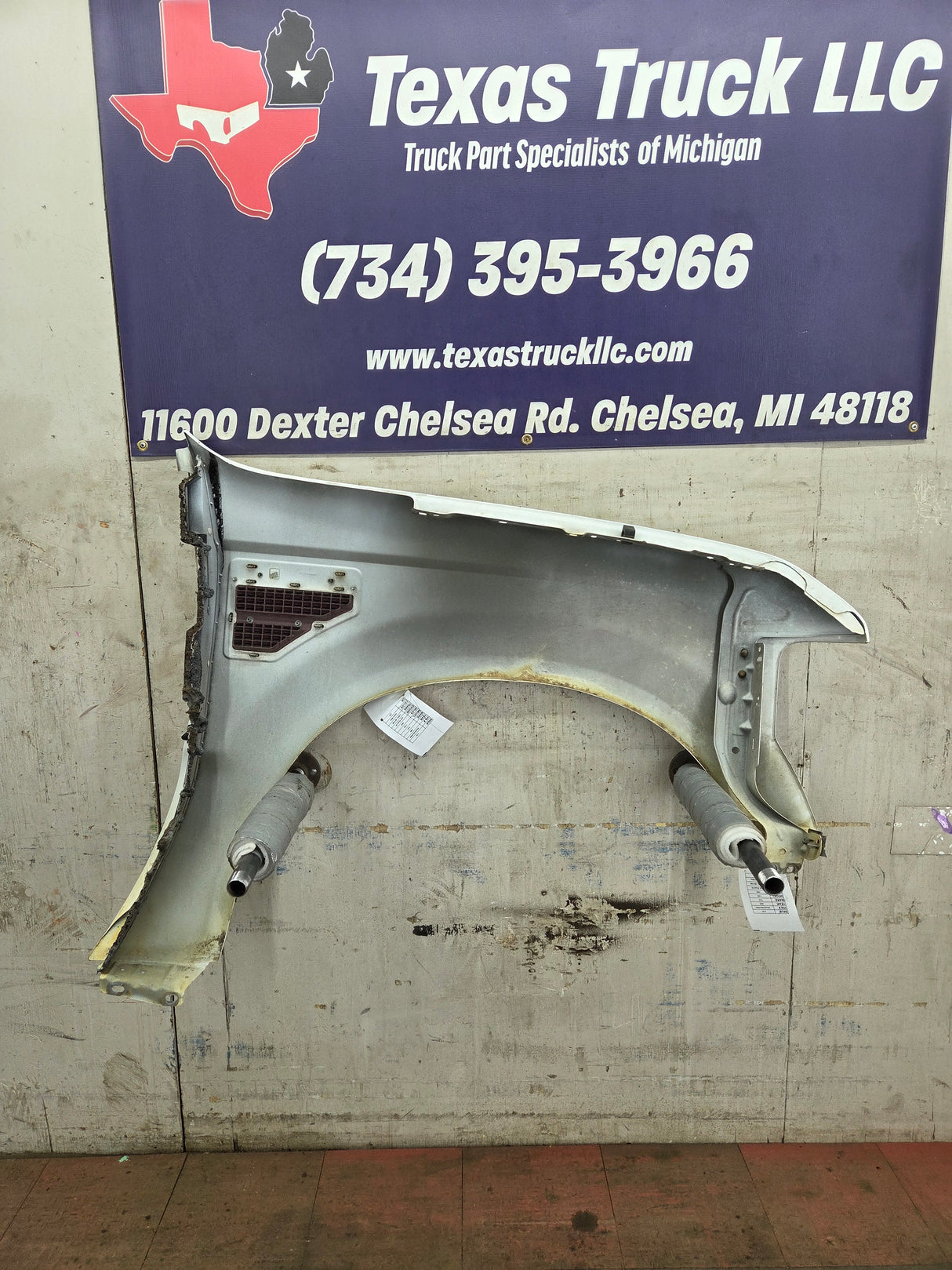 2008-2010 Ford Super Duty F250 F350 LH Driver Side Fender - Oxford White