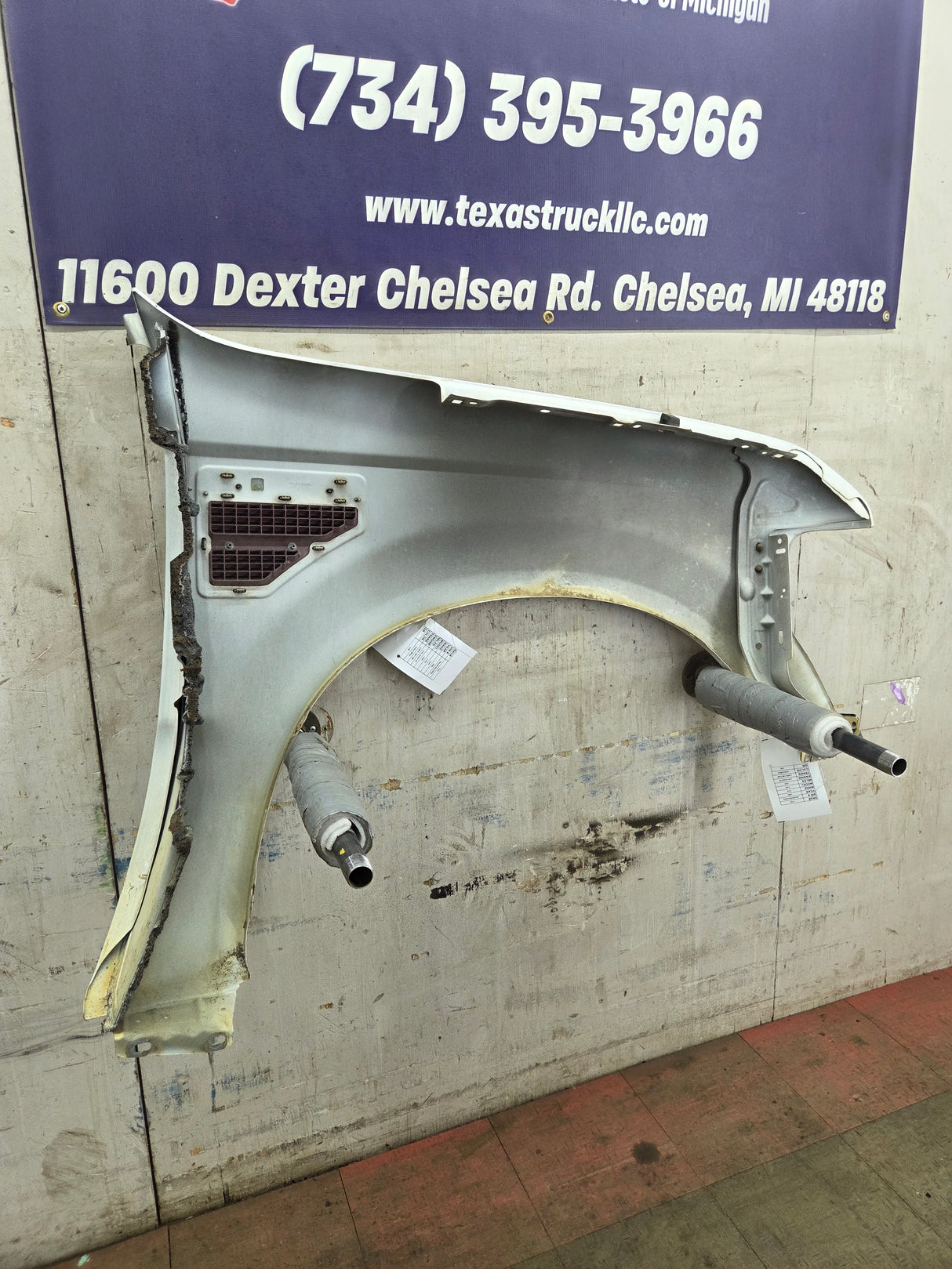 2008-2010 Ford Super Duty F250 F350 LH Driver Side Fender - Oxford White