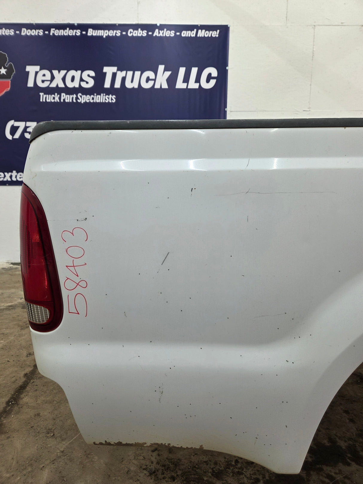 1999-2010 Ford Super Duty F250 F350 6' 9" Short Truck Bed