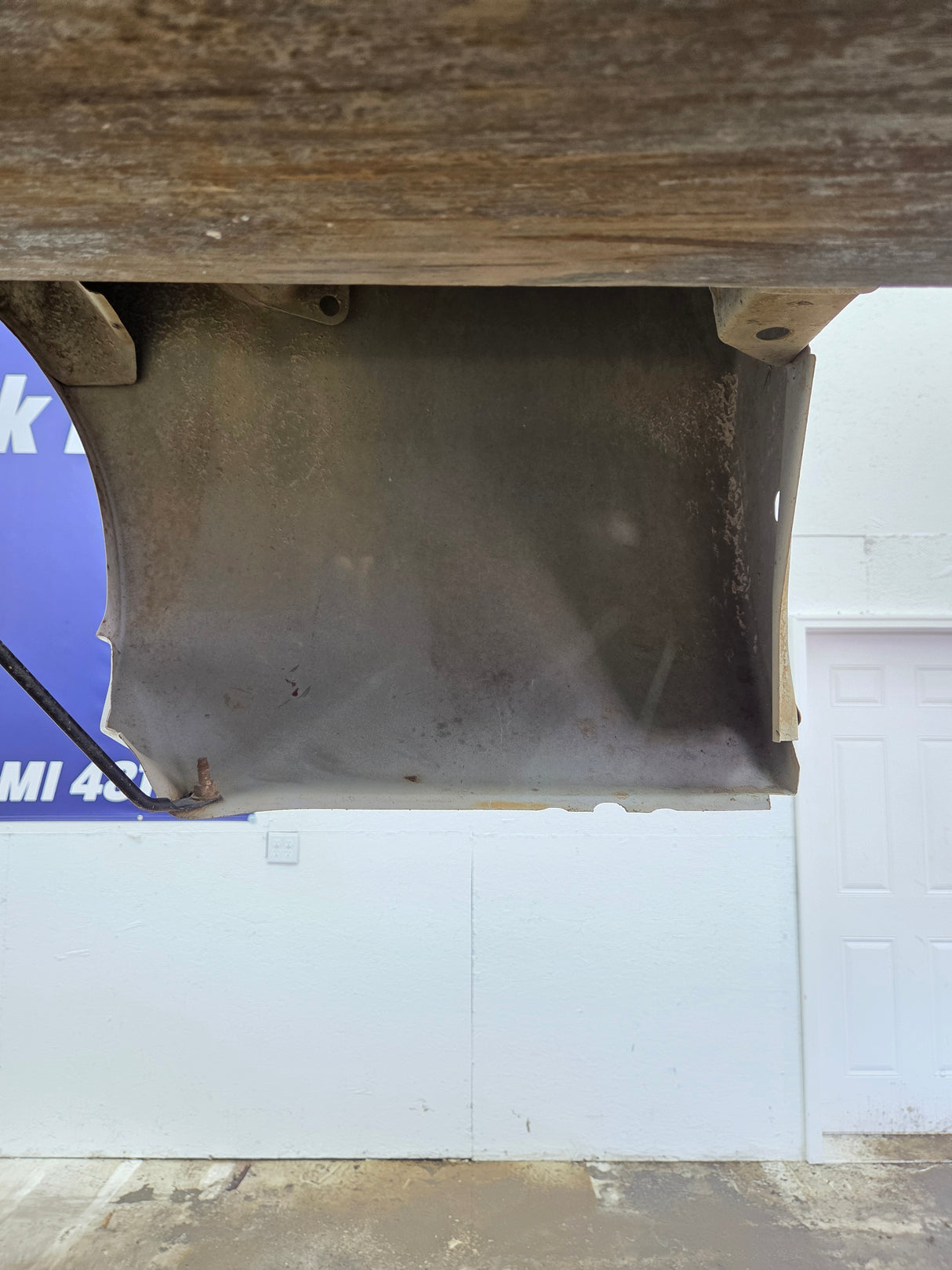 1999-2010 Ford Super Duty F250 F350 6' 9" Short Truck Bed