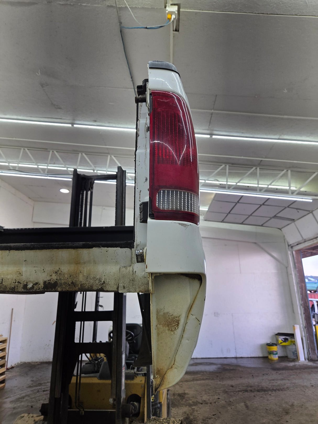 1999-2010 Ford Super Duty F250 F350 6' 9" Short Truck Bed