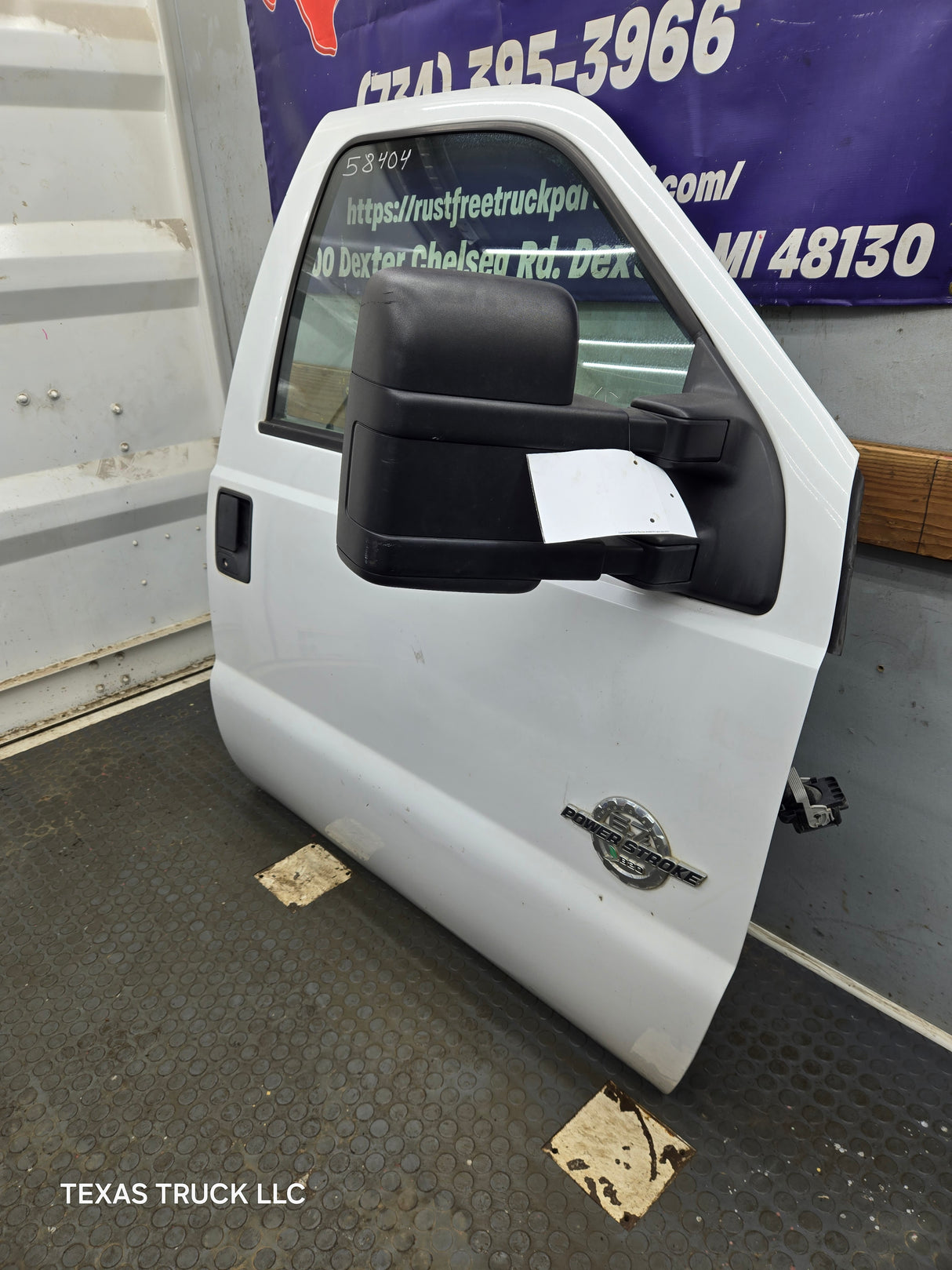 2012-2016 Ford Super Duty Passenger Side Front Door RH F250 F350 F450 F550 - Oxford White