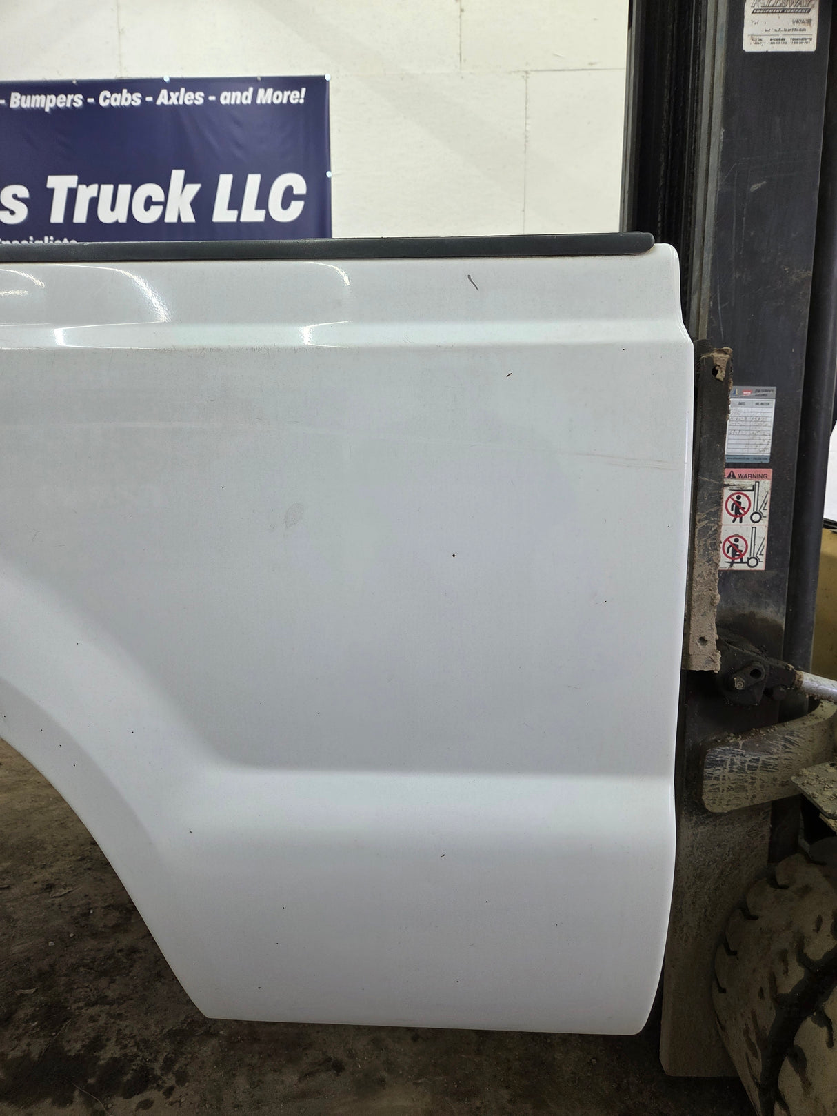 1999-2010 Ford Super Duty F250 F350 6' 9" Short Truck Bed