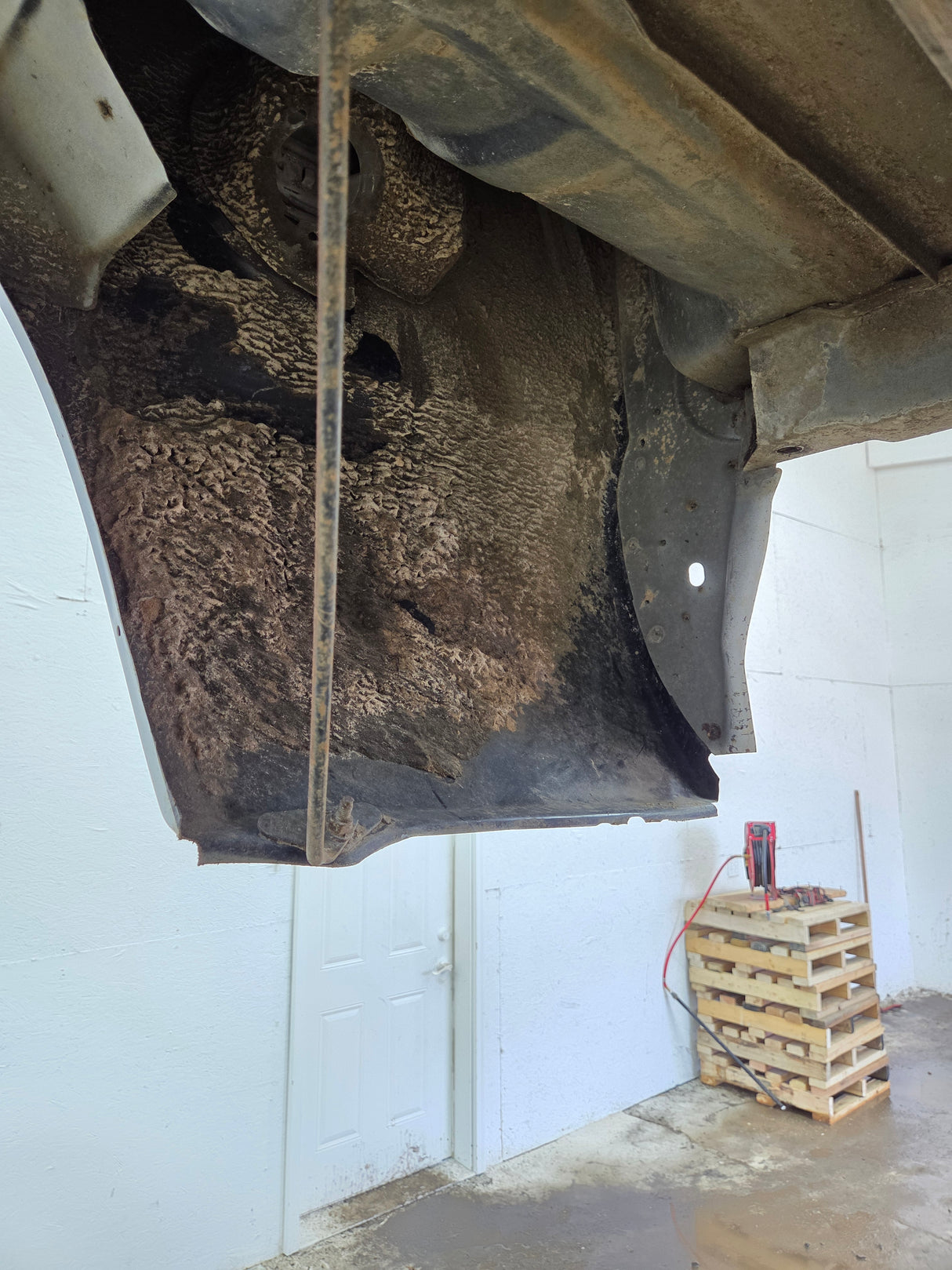 1999-2010 Ford Super Duty F250 F350 6' 9" Short Truck Bed