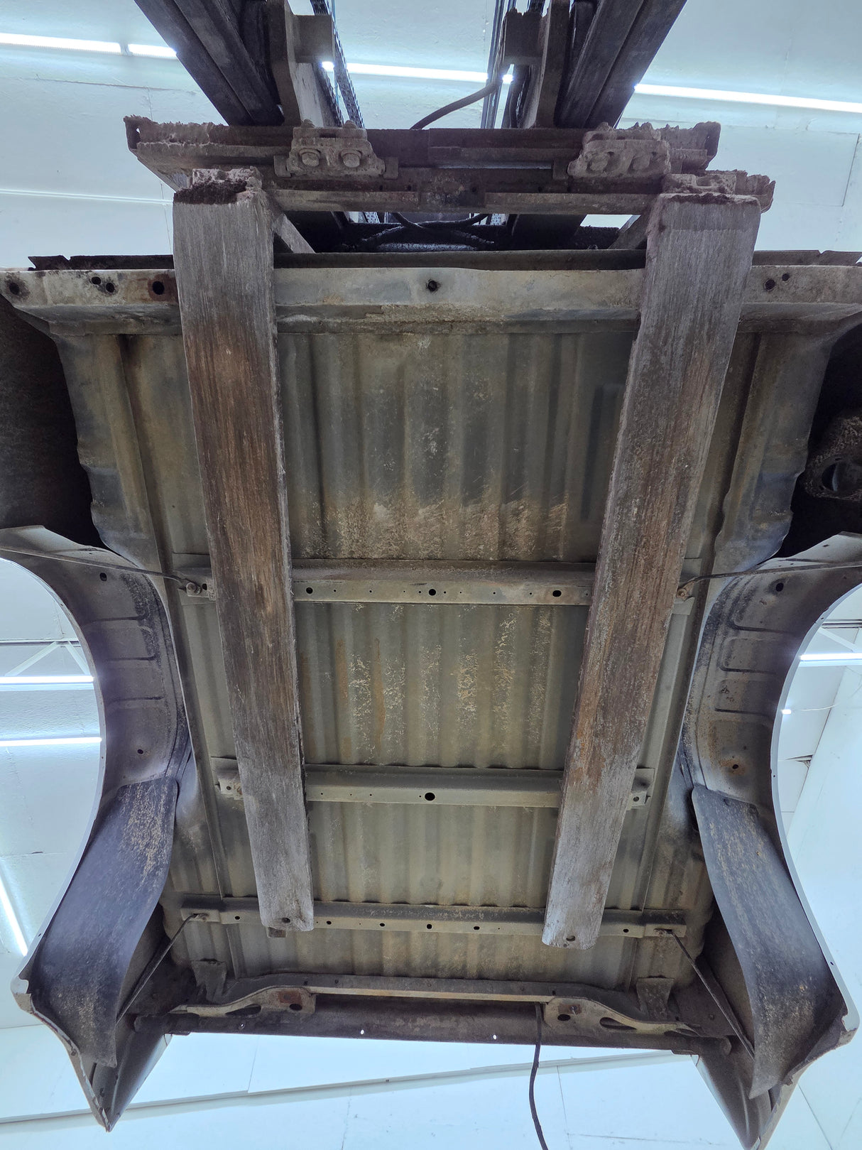 1999-2010 Ford Super Duty F250 F350 6' 9" Short Truck Bed