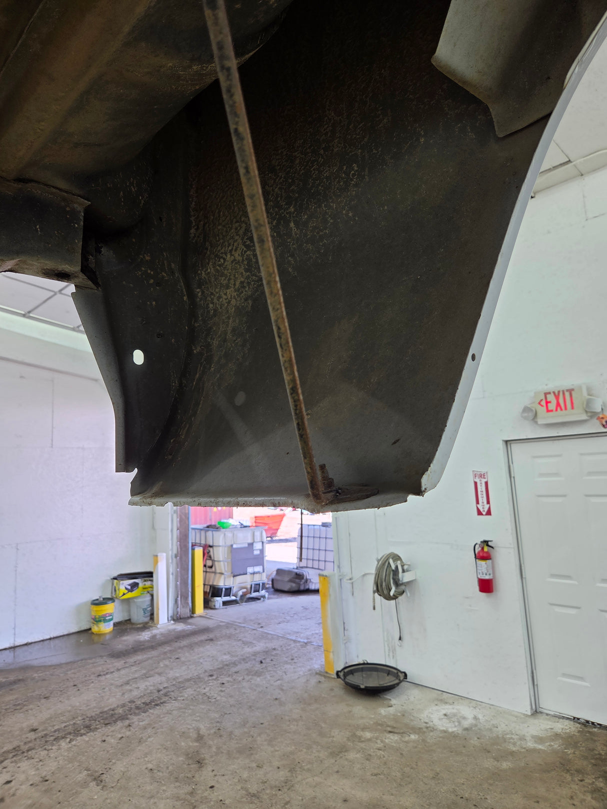 1999-2010 Ford Super Duty F250 F350 6' 9" Short Truck Bed