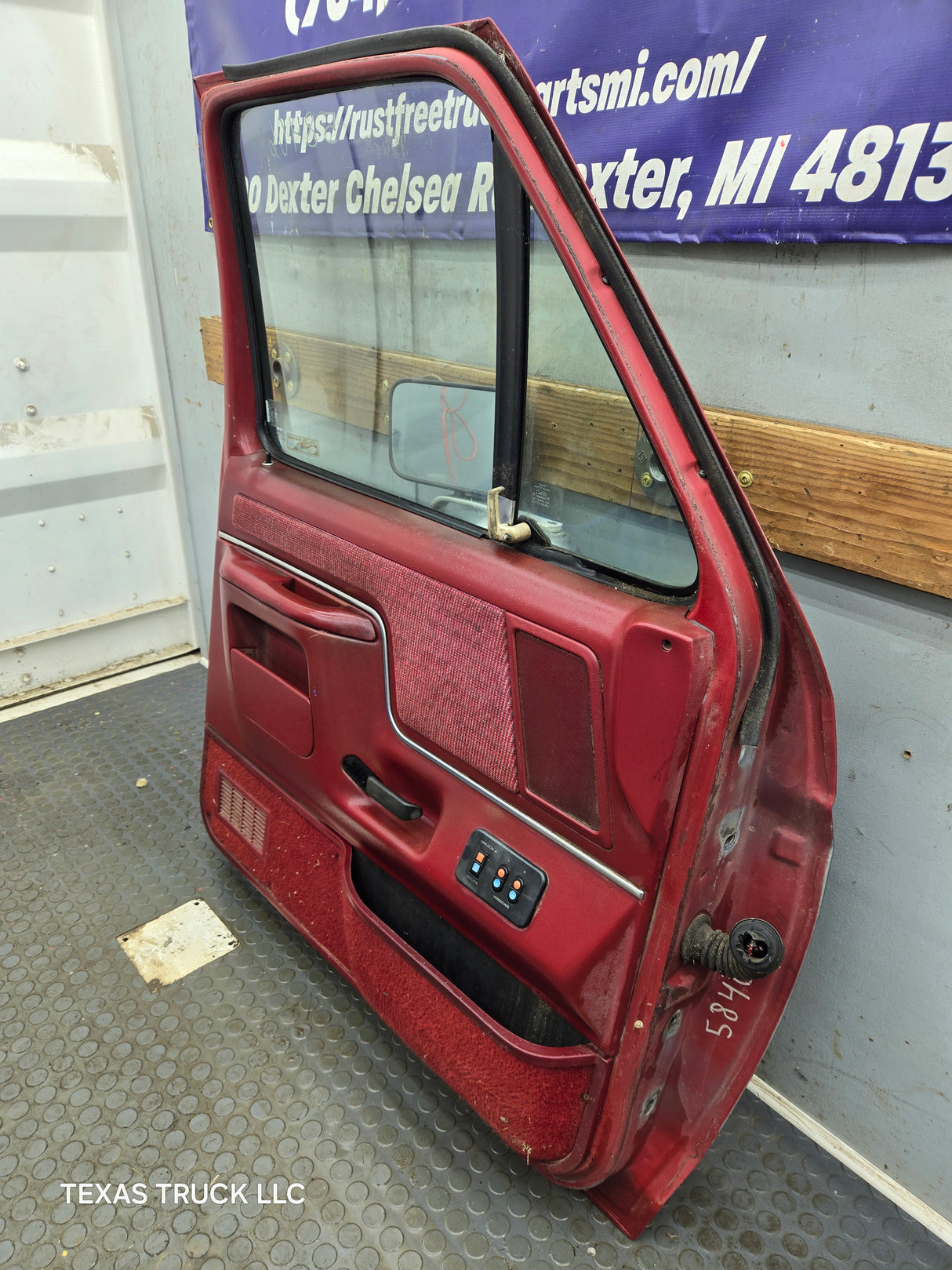 1987-1997 Ford F Series F250 F350 F450 F550 Driver Side Front Door LH