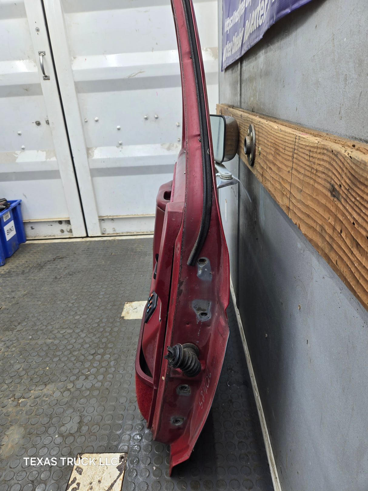 1987-1997 Ford F Series F250 F350 F450 F550 Driver Side Front Door LH