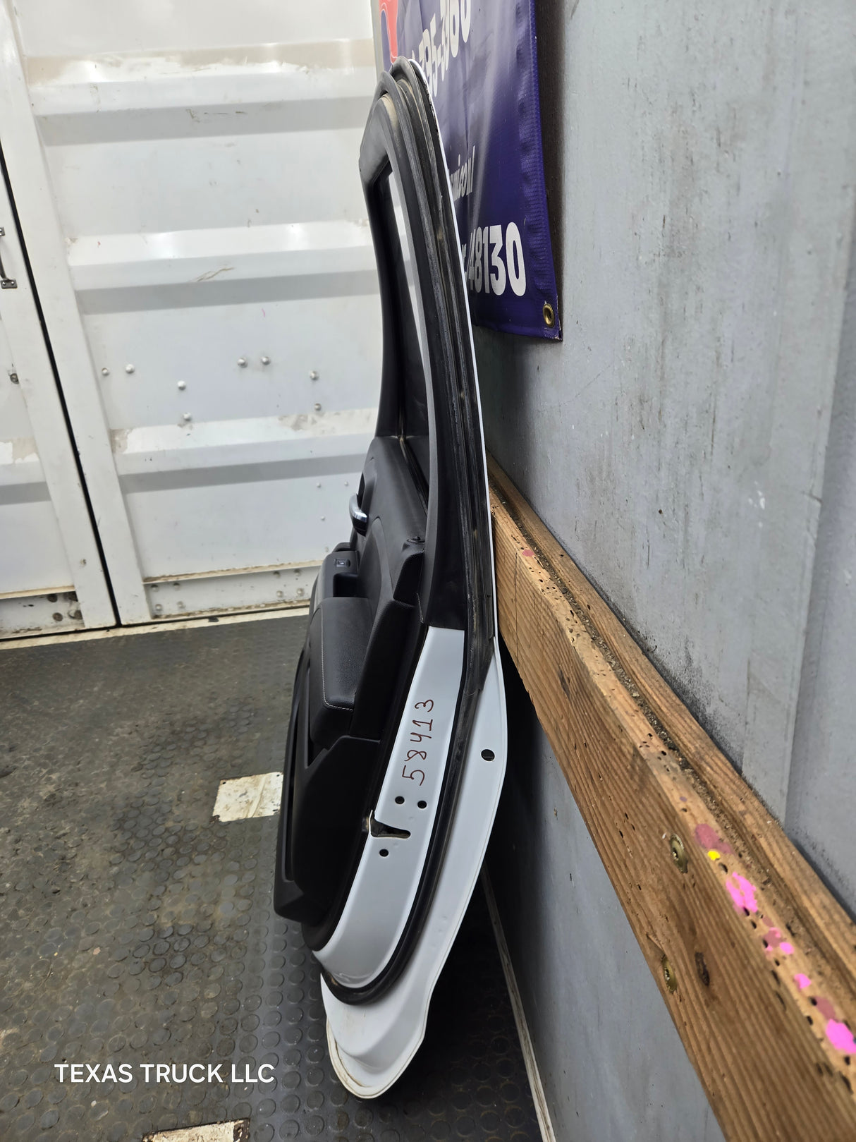 2014-2019 Chevrolet Silverado / GMC Sierra RH Rear Passenger Side Crew Cab Door 1500 2500 3500 HD