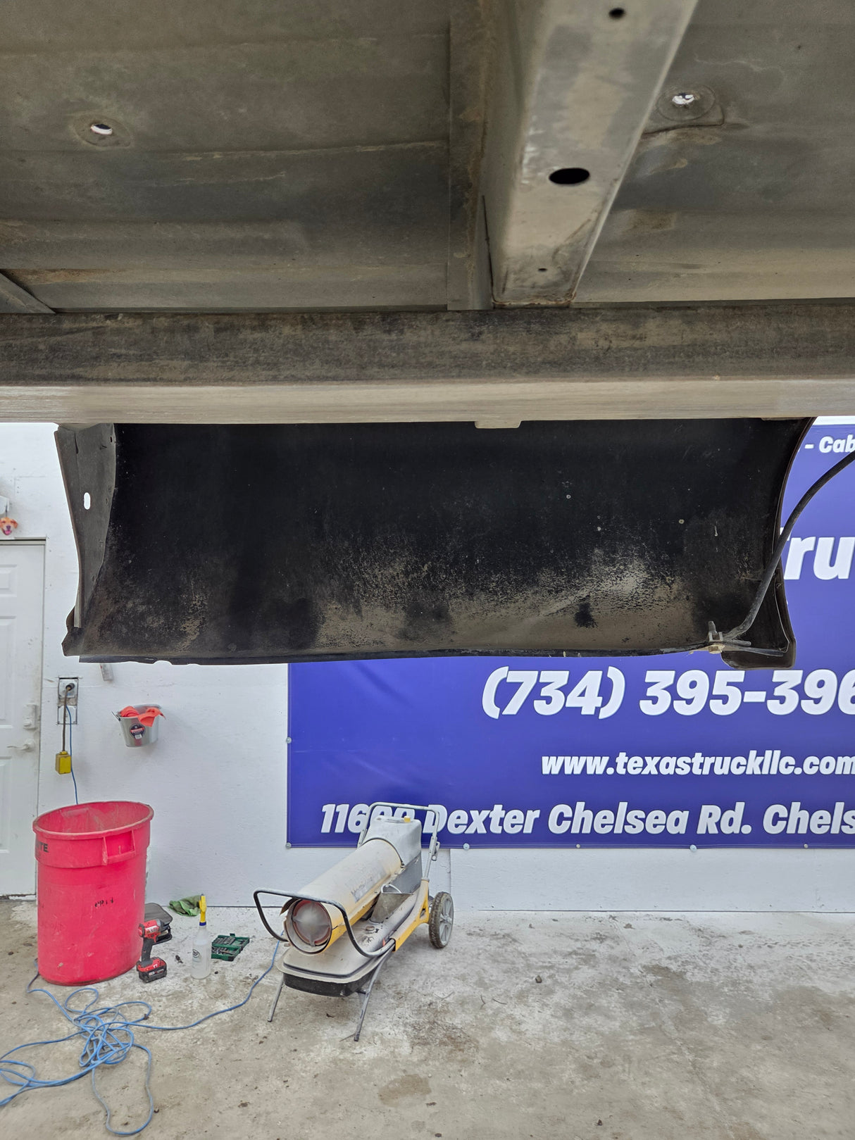 1999-2010 Ford F250 F350 Super Duty 8' Long Truck Bed