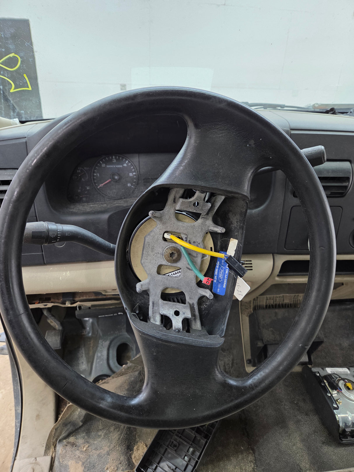 1999-2007 Ford Super Duty F250 F350 F450 F550 2 Door Regular Cab