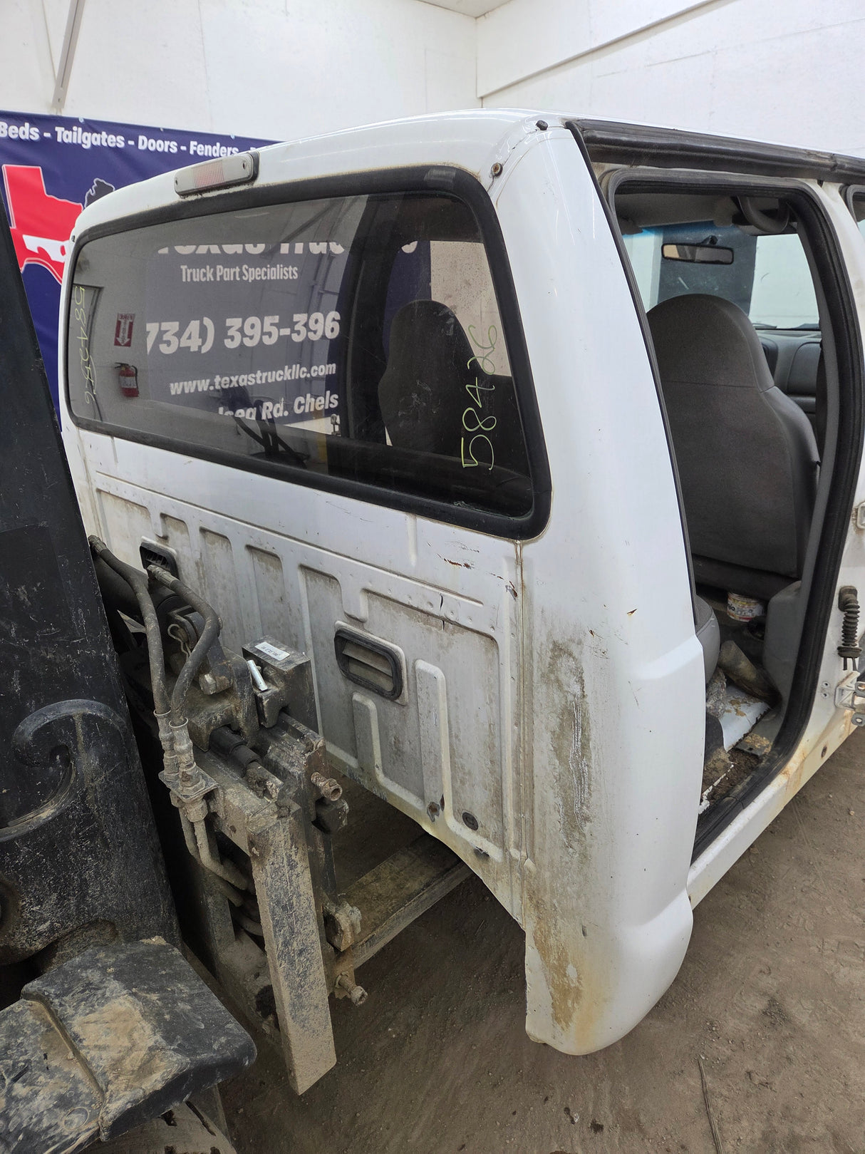 1999-2007 Ford Super Duty F250 F350 F450 F550 XLT 4 Door Crew Cab