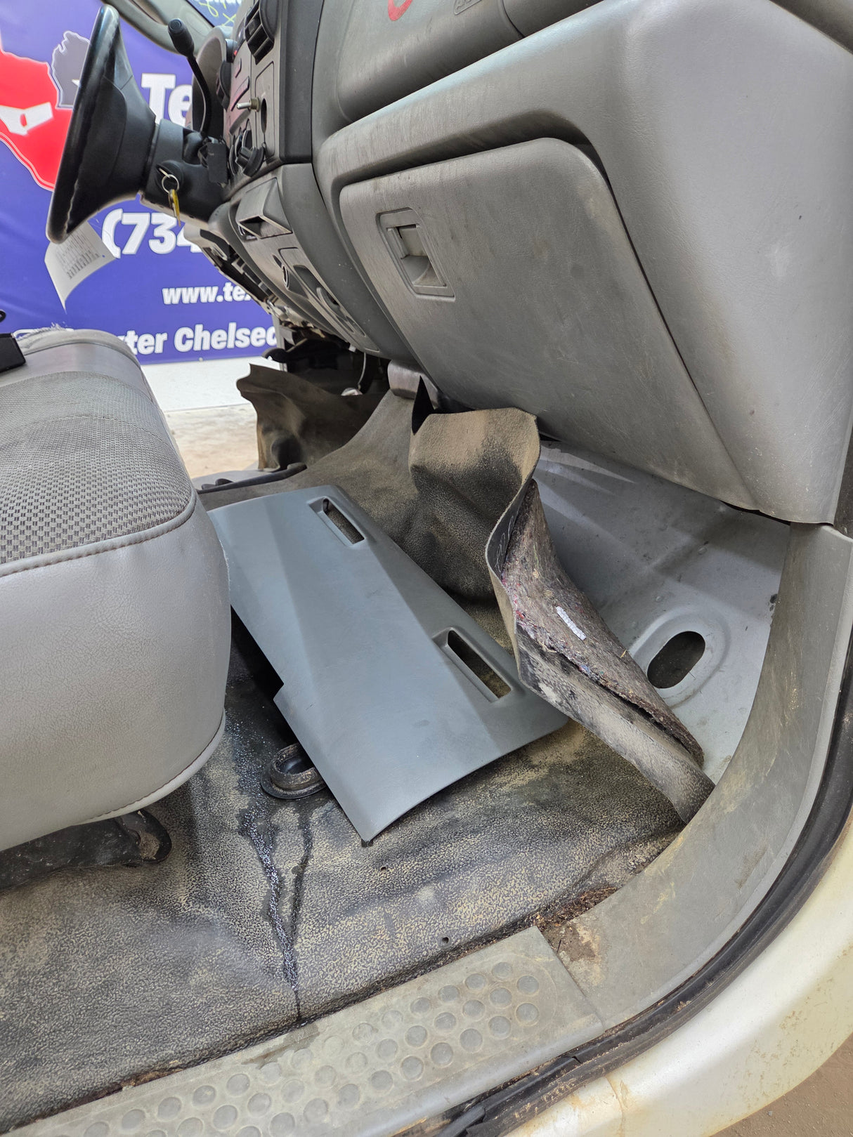 1999-2007 Ford Super Duty F250 F350 F450 F550 XLT 4 Door Crew Cab