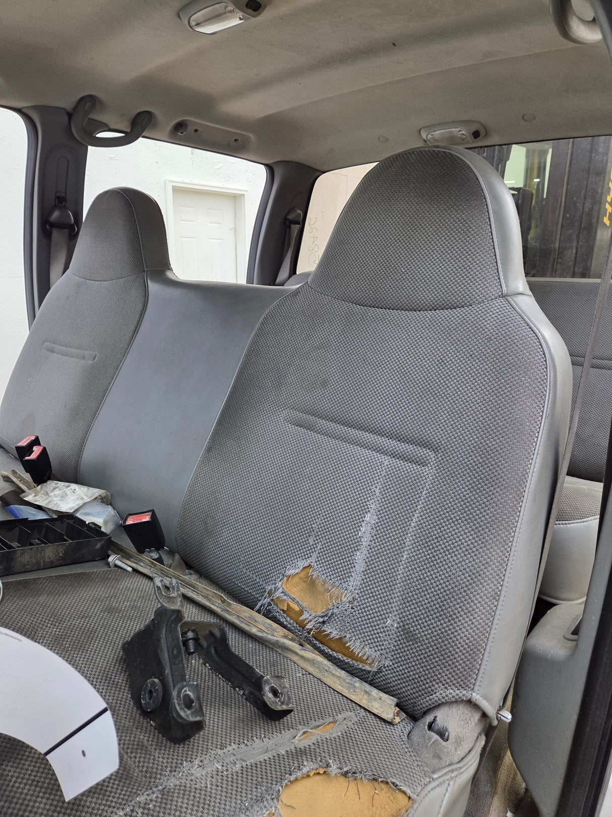 1999-2007 Ford Super Duty F250 F350 F450 F550 XLT 4 Door Crew Cab