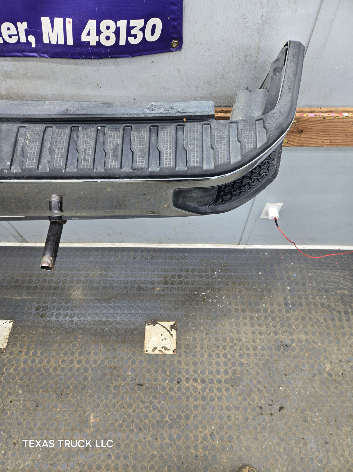 2019-2026 Chevrolet Silverado / GMC Sierra 2500 3500 HD Rear Bumper
