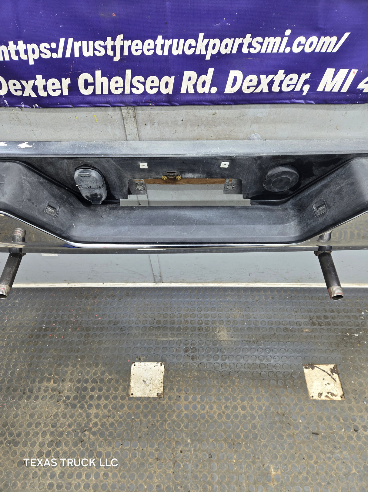 2019-2026 Chevrolet Silverado / GMC Sierra 2500 3500 HD Rear Bumper