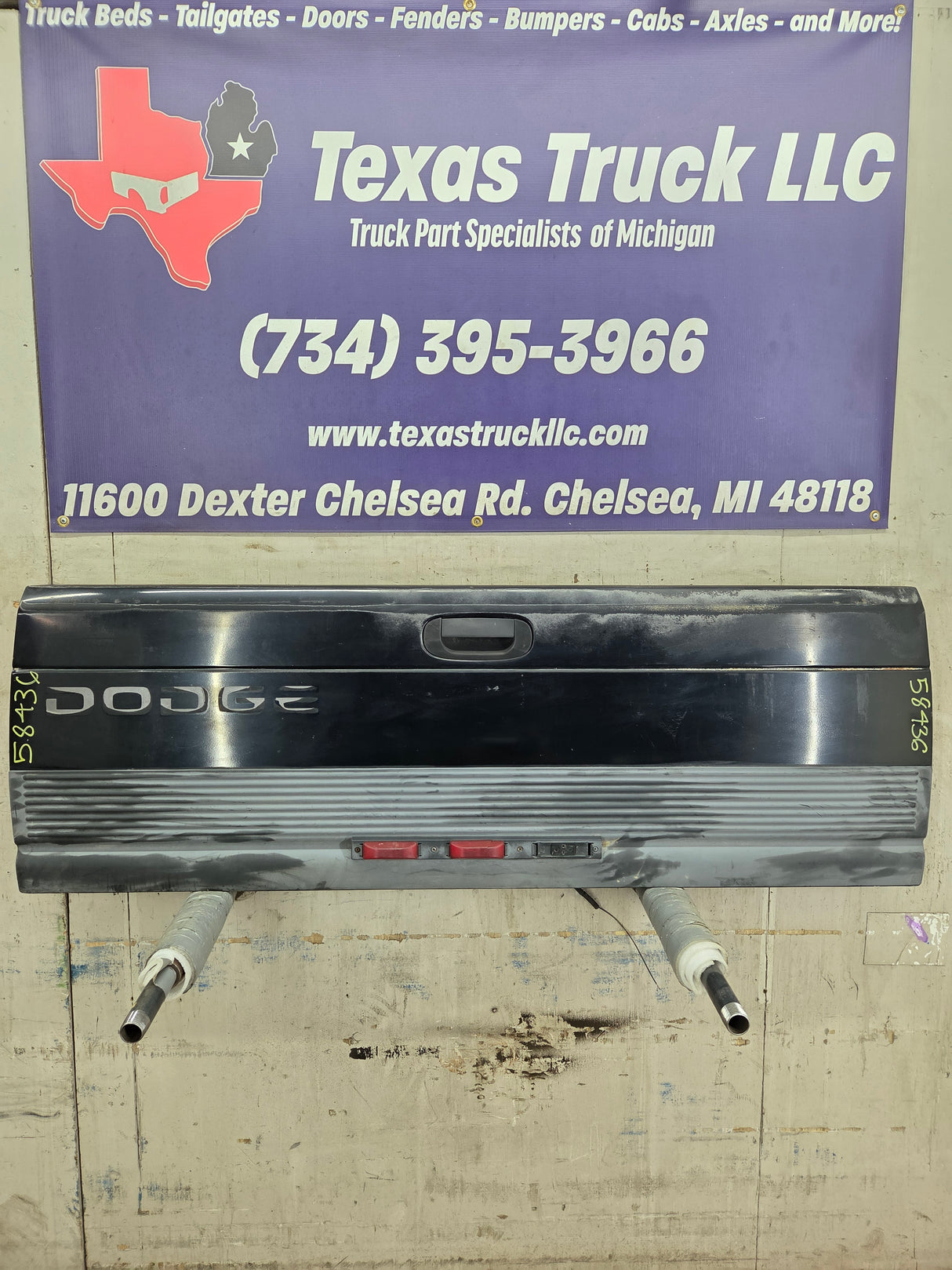 1994-2002 Dodge Ram 3500 Dually 2nd Gen Truck Tailgate