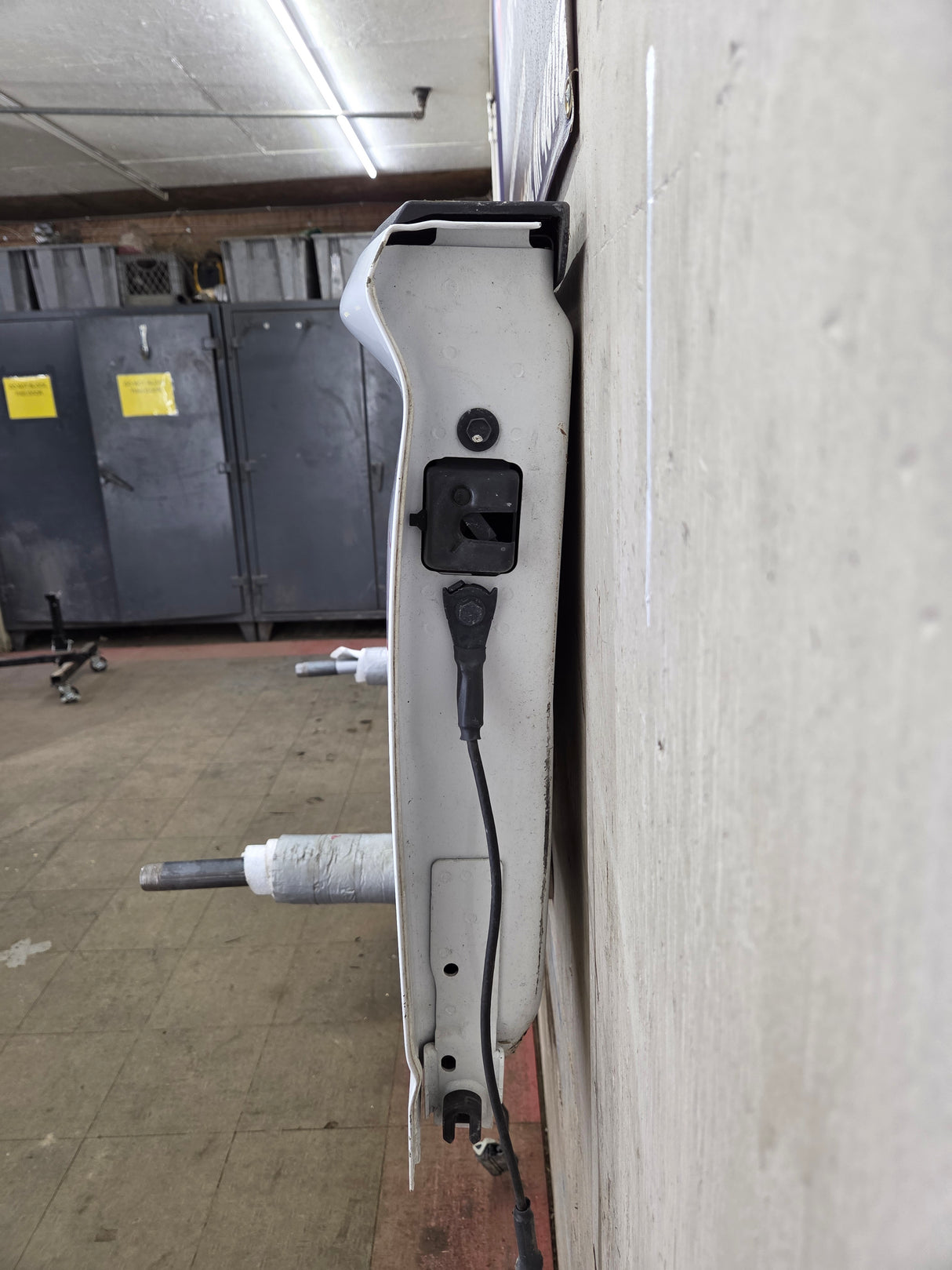 2019-2026 Chevrolet Silverado 2500 3500HD Truck Tailgate
