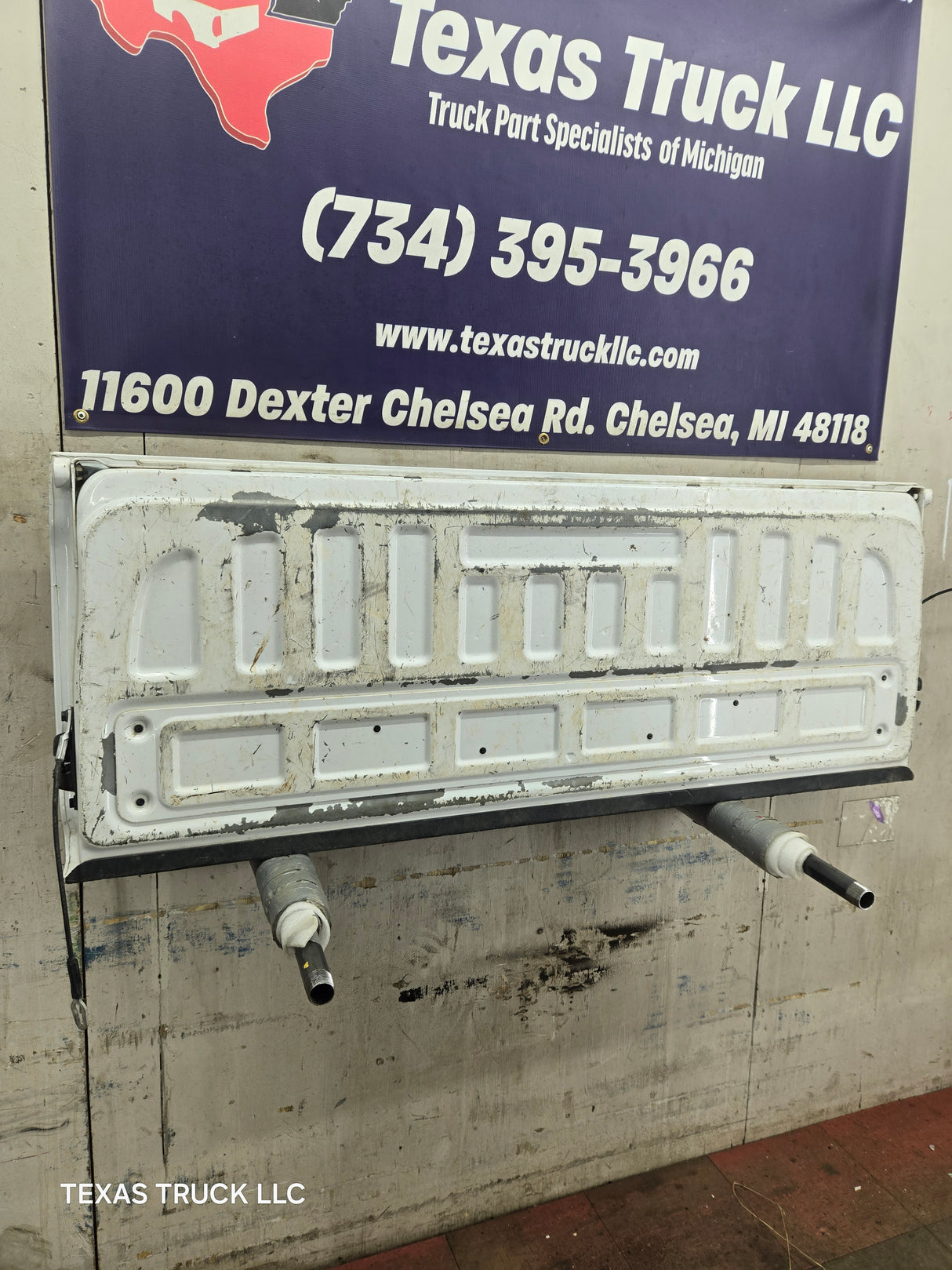 2014-2019 Chevrolet Silverado / GMC Sierra 1500 2500 3500 HD Tailgate