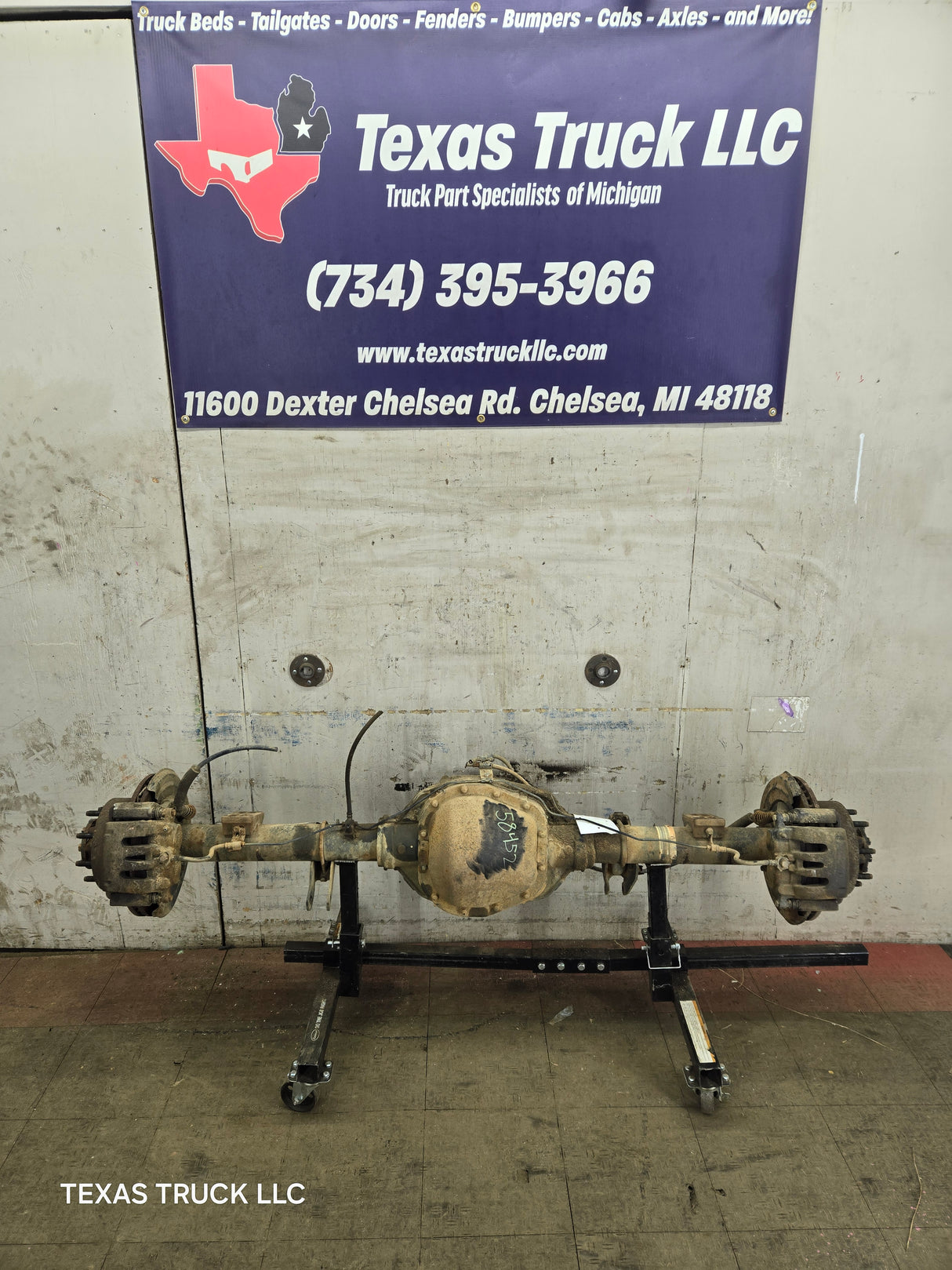 2005-2007 Ford Super Duty F250 F350 SRW Rear Axle 3.73 Gear Ratio