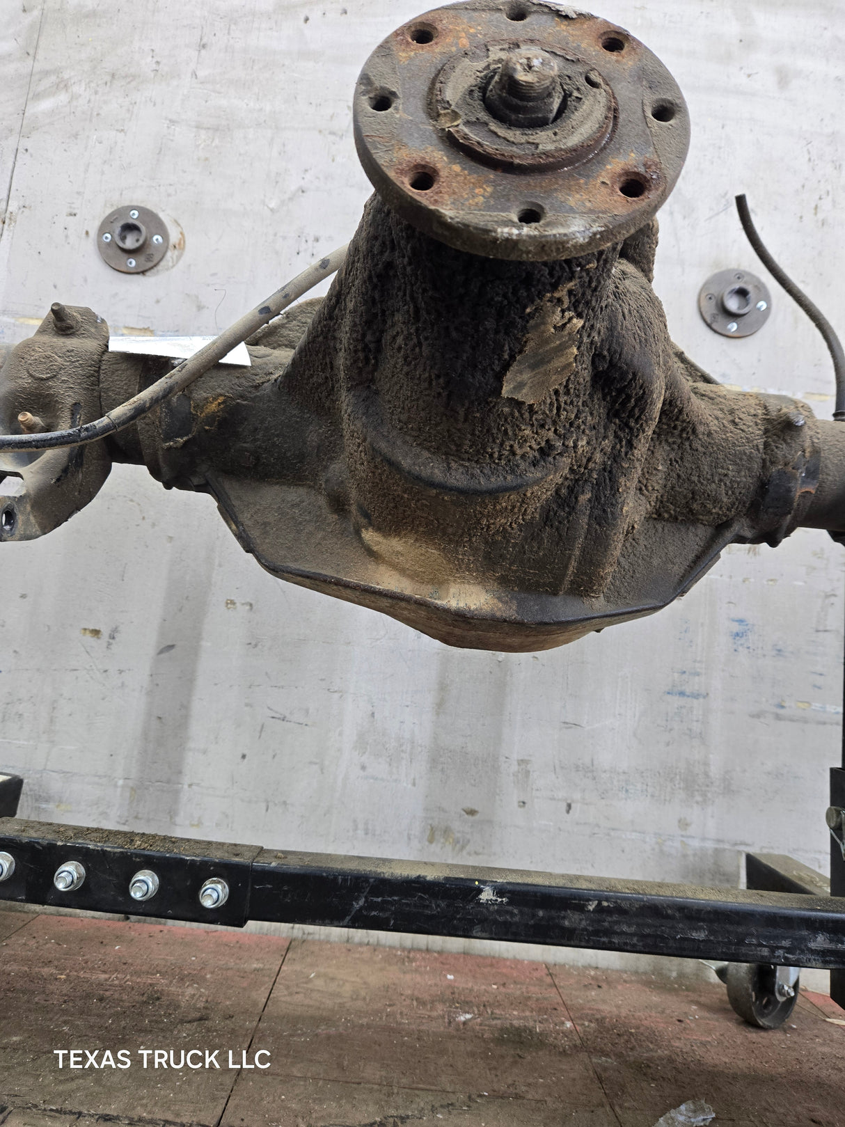 2005-2007 Ford Super Duty F250 F350 SRW Rear Axle 3.73 Gear Ratio