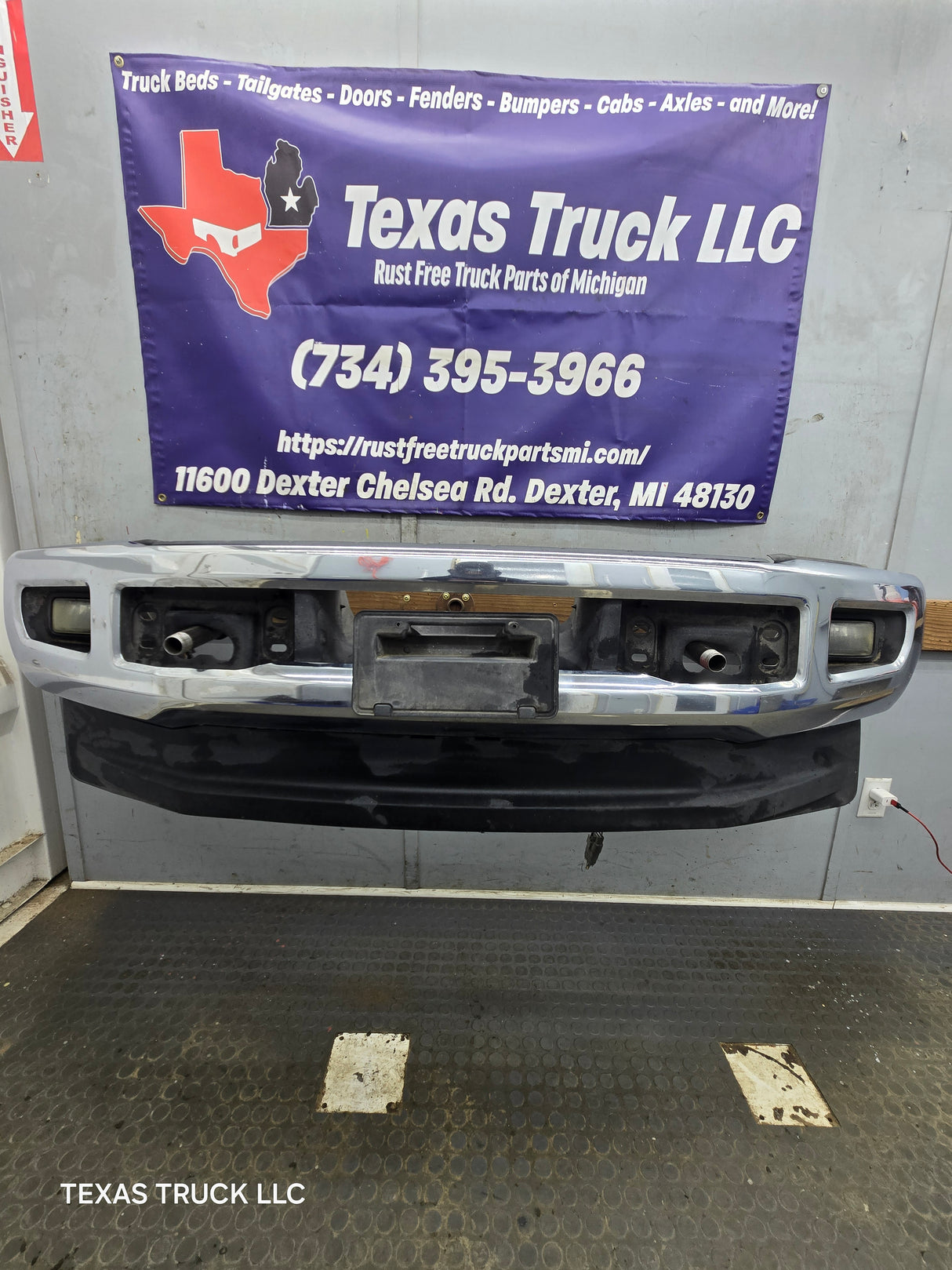 2017-2019 Ford Super Duty F250 F350 Front Bumper with fog lights